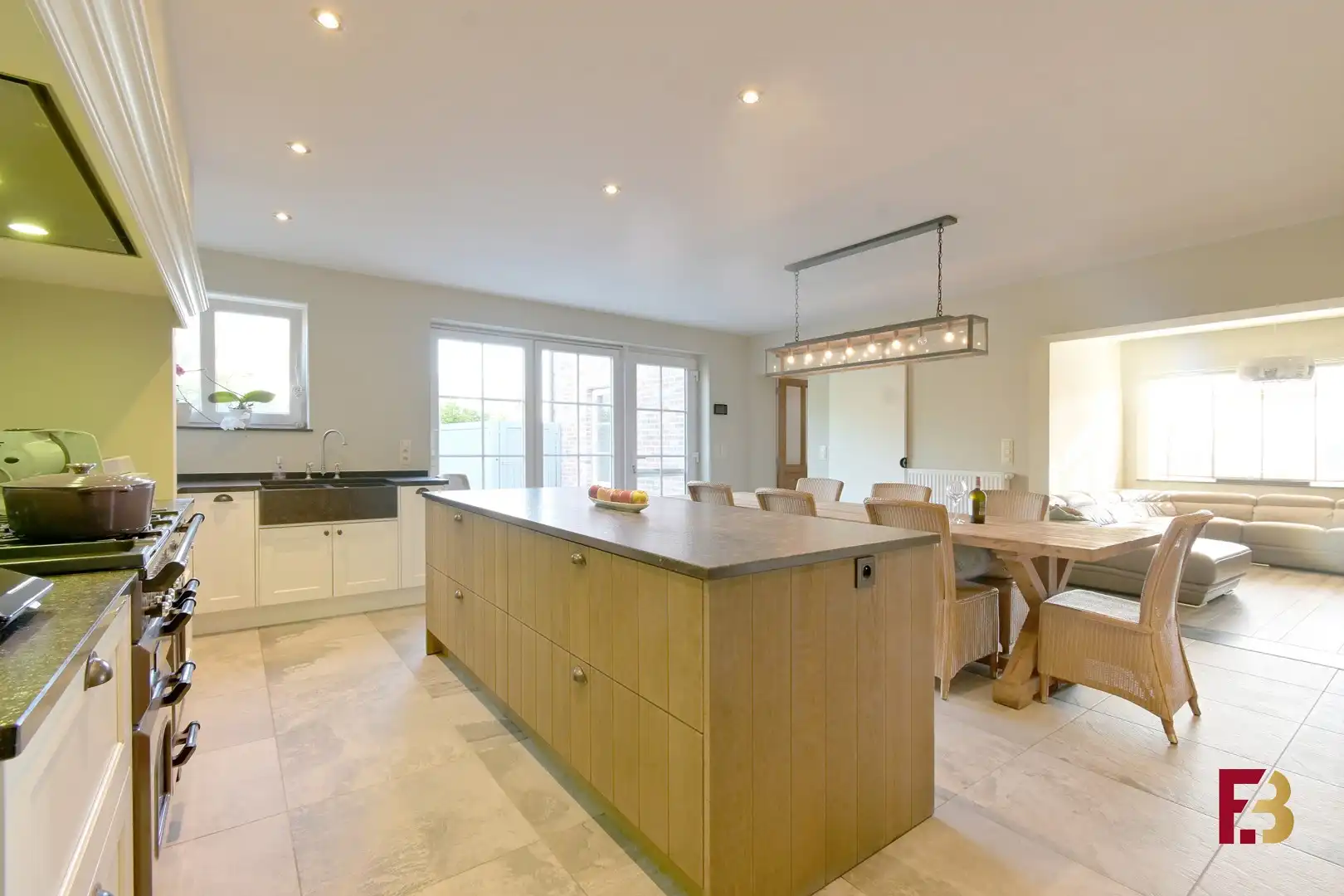 Wonen tussen je paarden, complete hippische eigendom op ca. 1,2ha foto 7