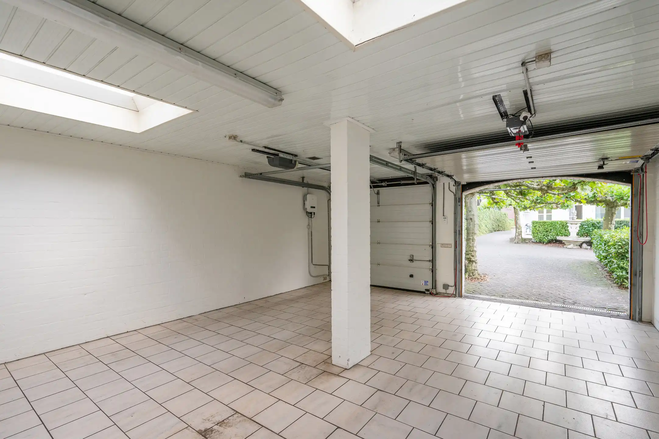 Ruime statige villa met 4 slaapkamers, 2 badkamers en dubbele garage in Wuustwezel foto 36