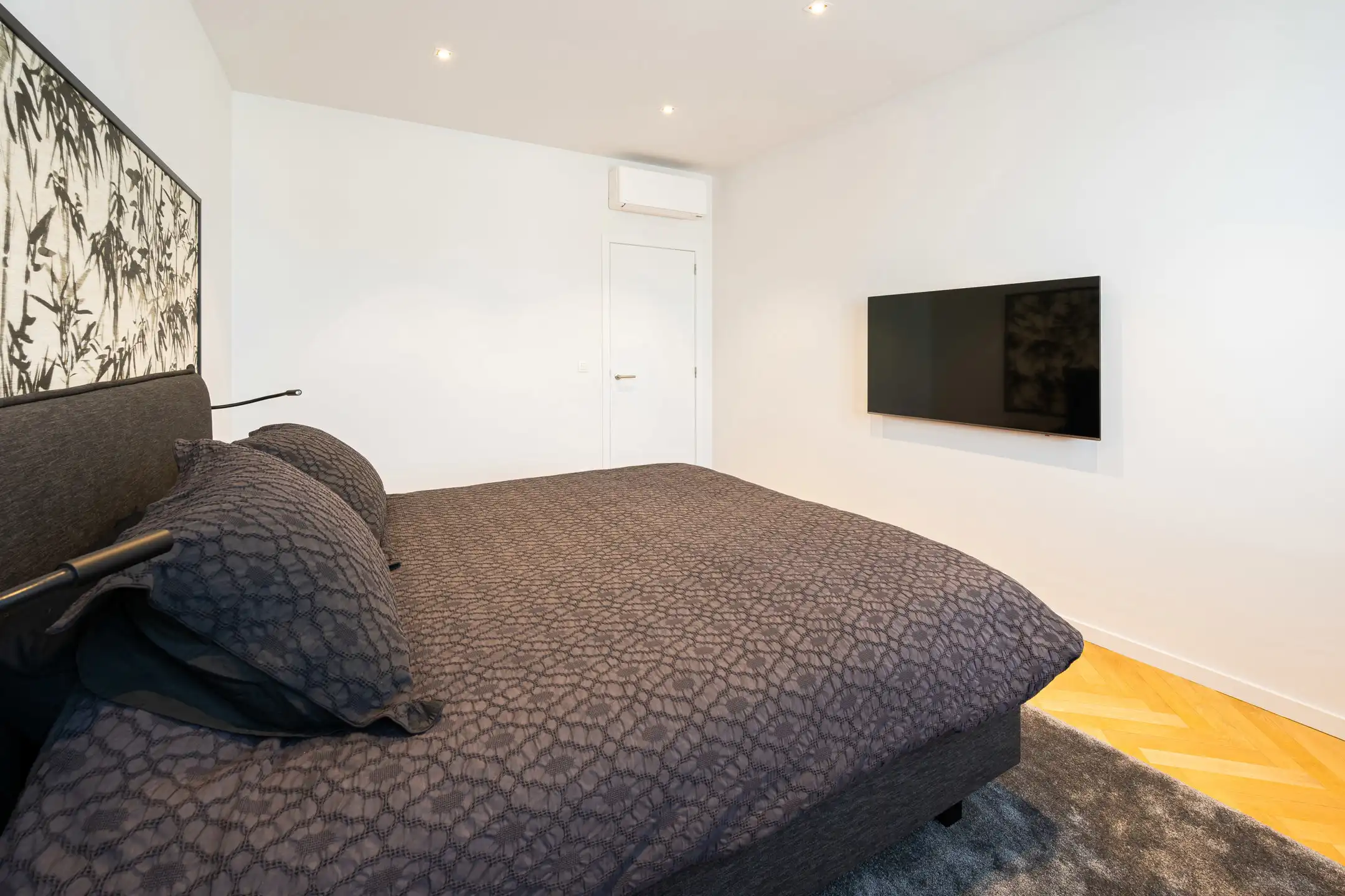 Exclusieve trendy woning op idyllische locatie foto 10