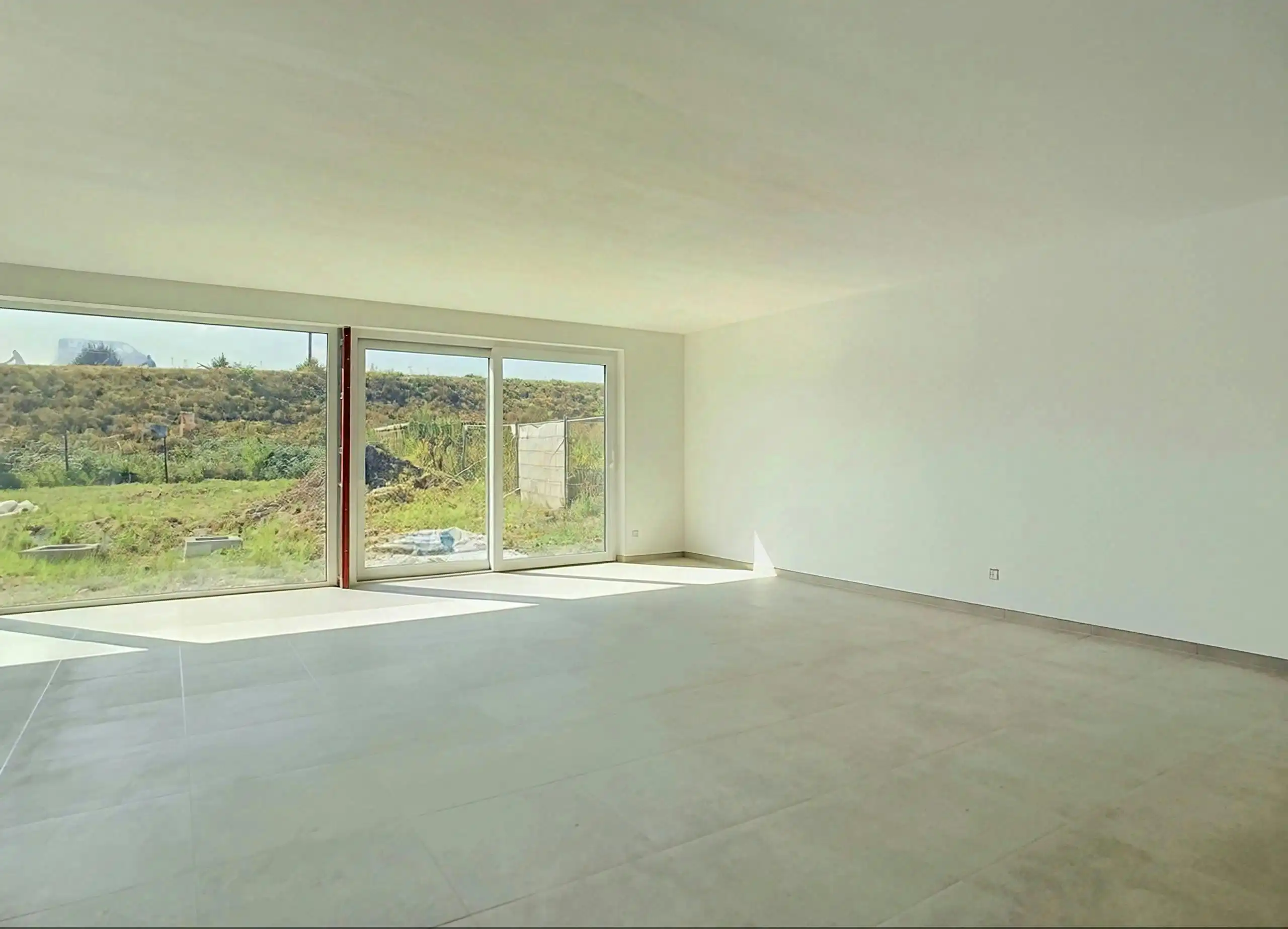 Nieuwbouwwoning met 4 slaapkamers te koop in Zwijndrecht foto 3