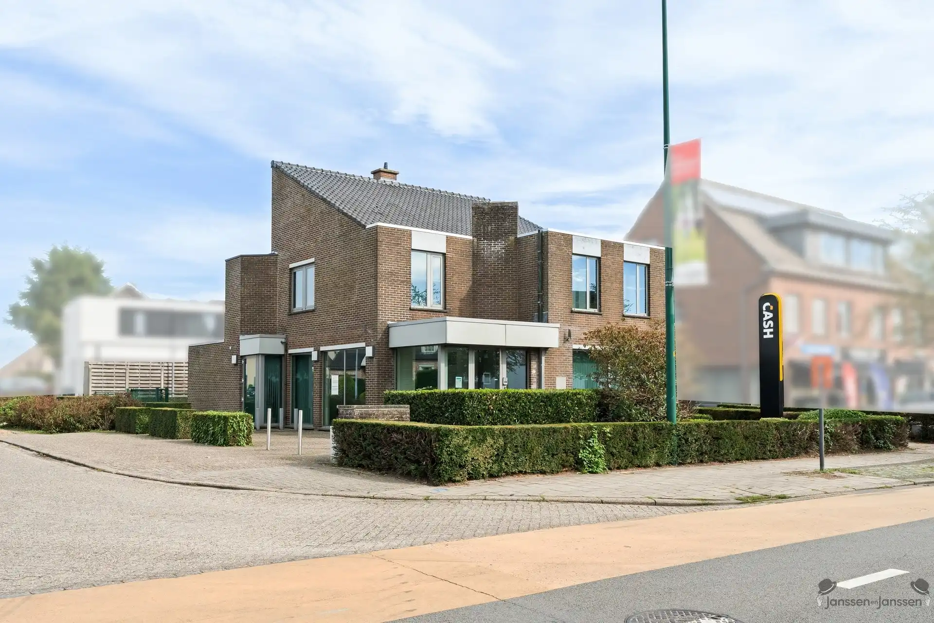 gebouw voor gemengd gebruik foto 3