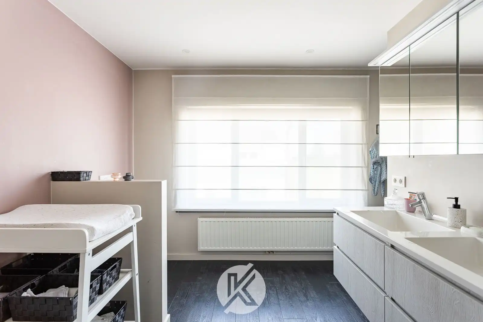 Smaakvol gerenoveerde woning nabij het centrum foto 16