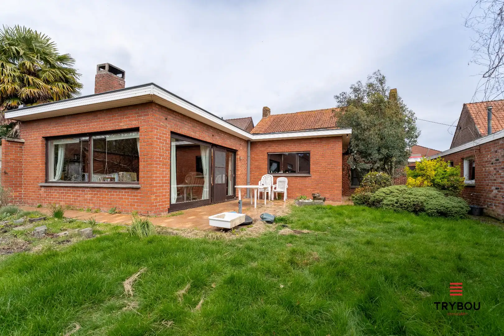 Ruime woning met winkelruimte, loods (optioneel) en garage  foto 23