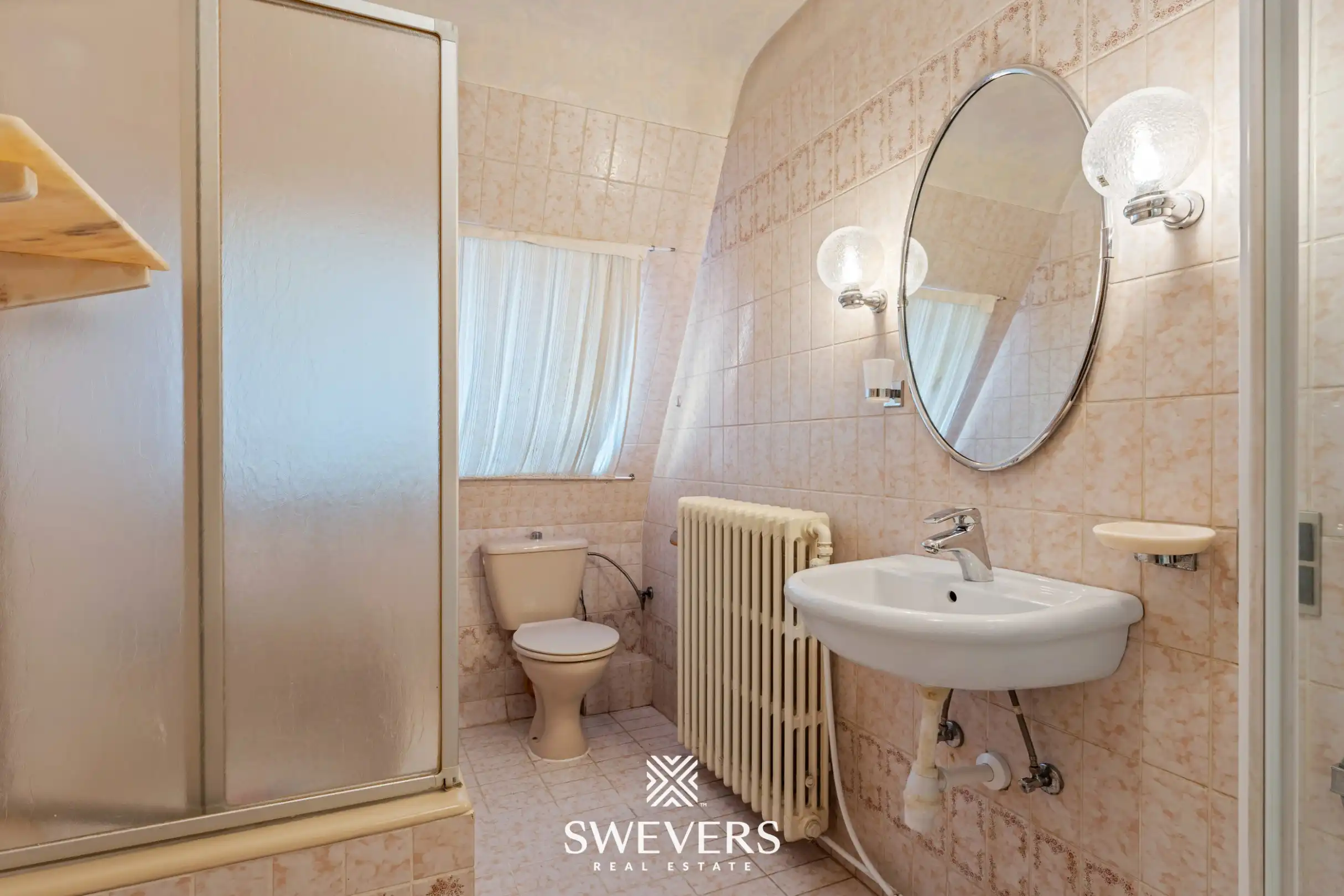 Ruime open bebouwing met inpandige garage en mooie tuin nabij het centrum van Hasselt foto 24