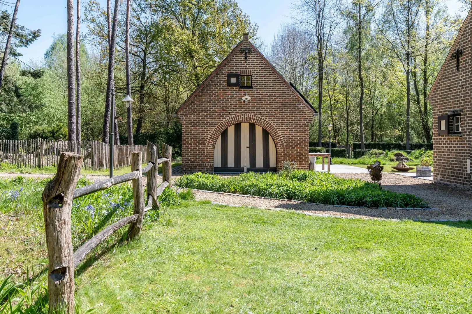 Exclusief domein met twee vakantiewoningen in het hart van het Drongengoed foto 22
