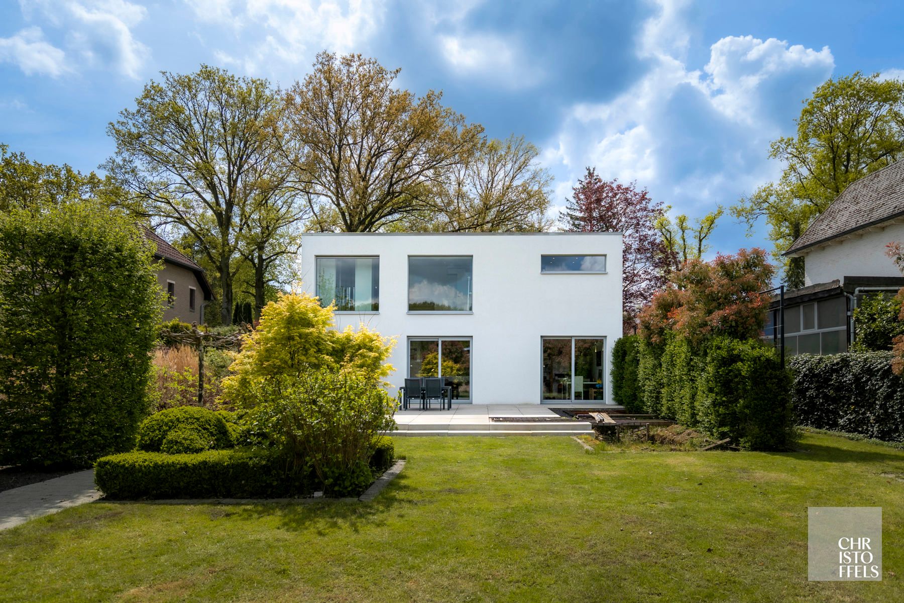 Stijlvolle villa op toplocatie in Lanaken! foto 29