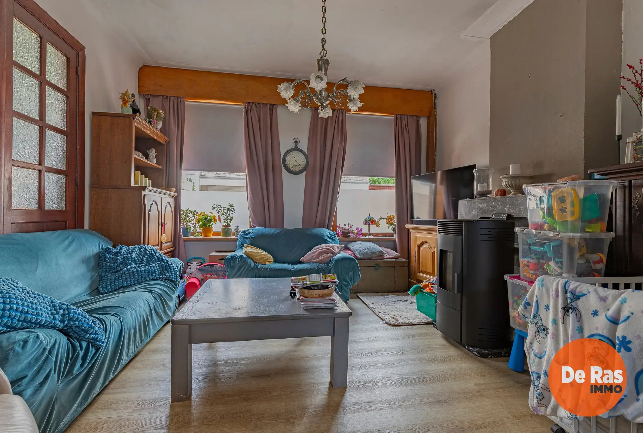 LEDE - Te renoveren woning met 4 slaapkamers nabij centrum foto 4