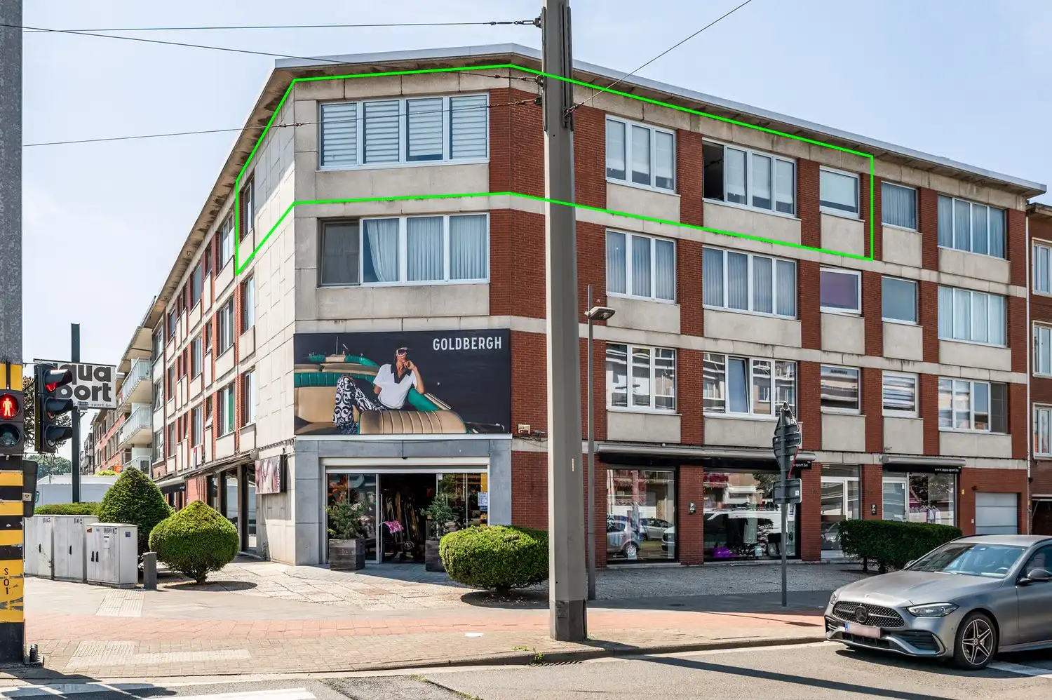Ruim hoekappartement met veel lichtinval en autostaanplaats! foto 17