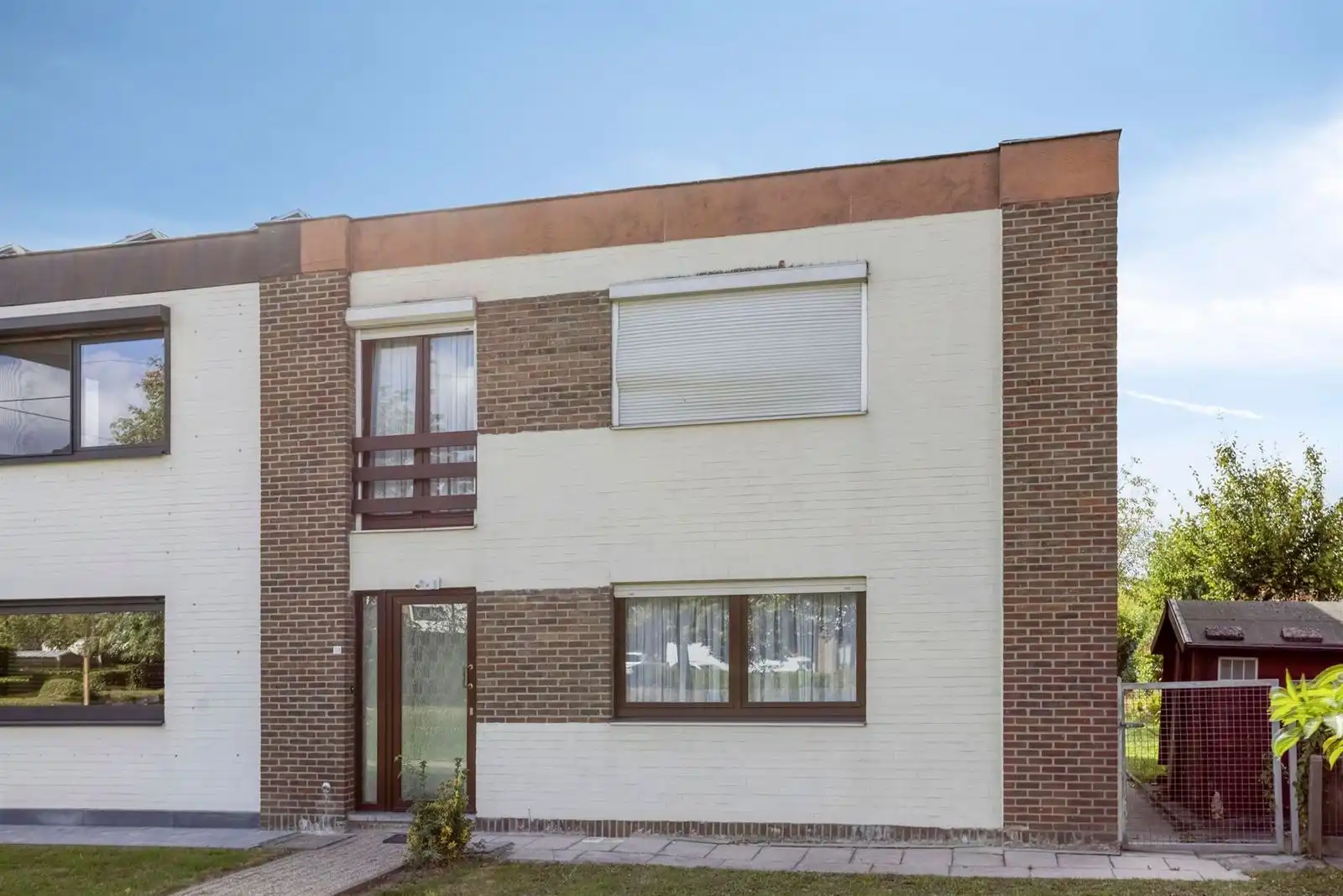 3-gevelwoning met 3 slaapkamers, garage en tuin foto 22