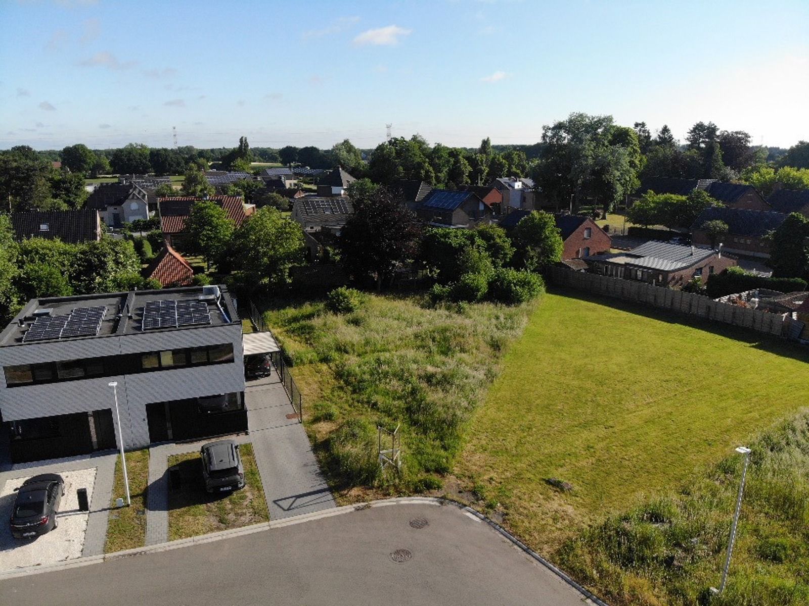 Grond te koop foto {{pictureIndex}}