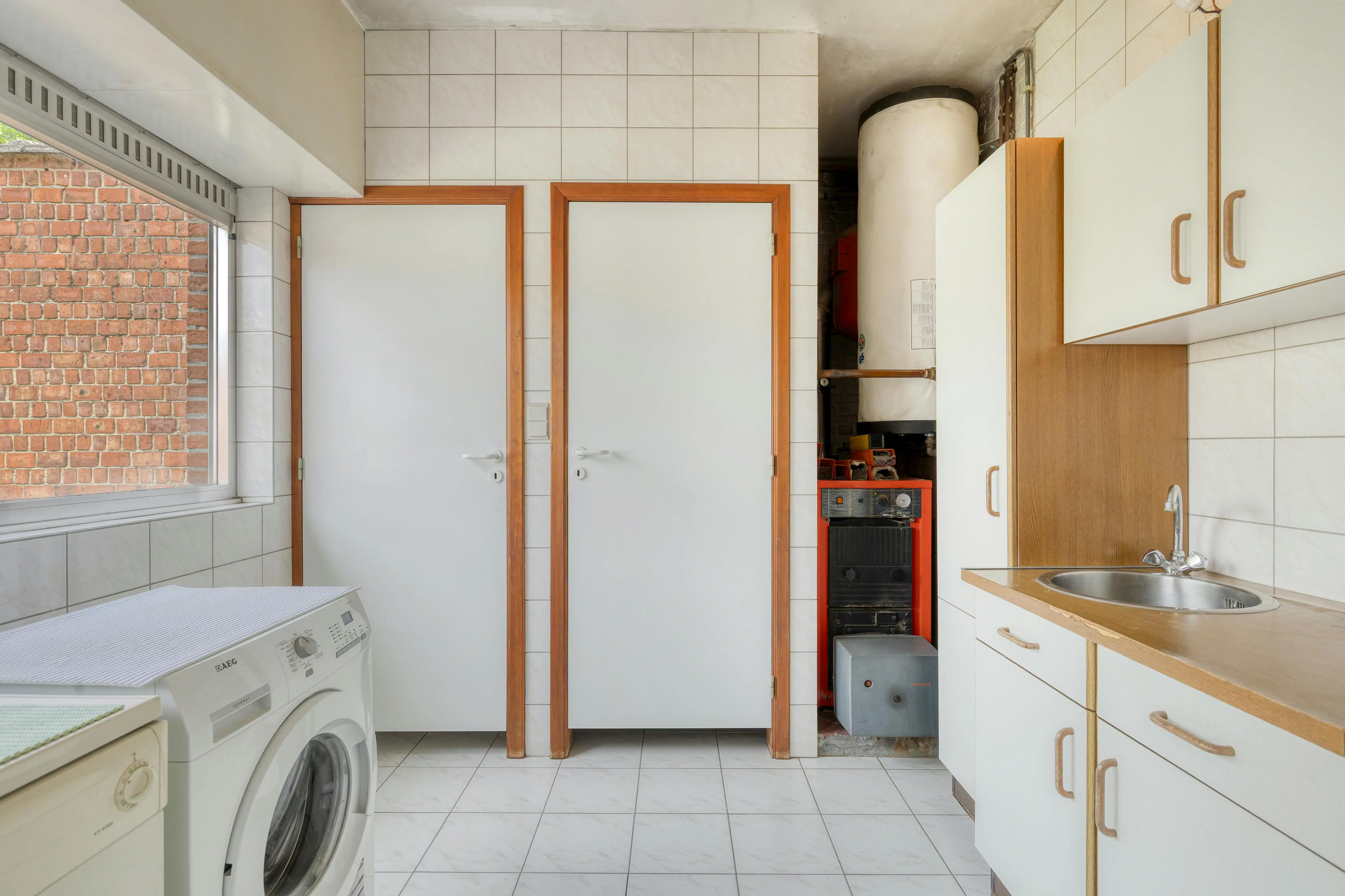 Huis met magazijn te koop in Boom    foto 8