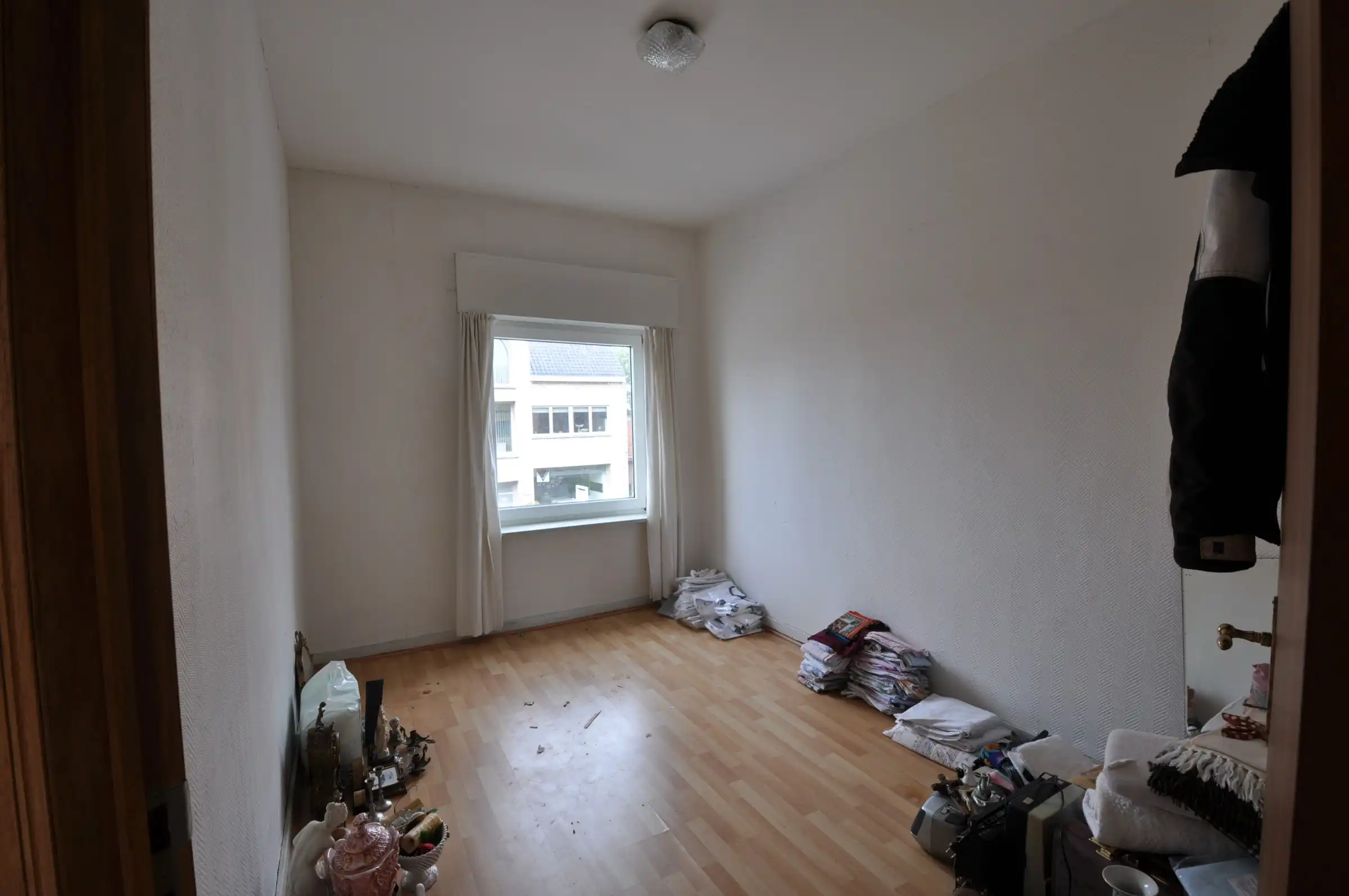 Ruime renovatiewoning met mogelijheid tot 5 slaapkamers foto 13