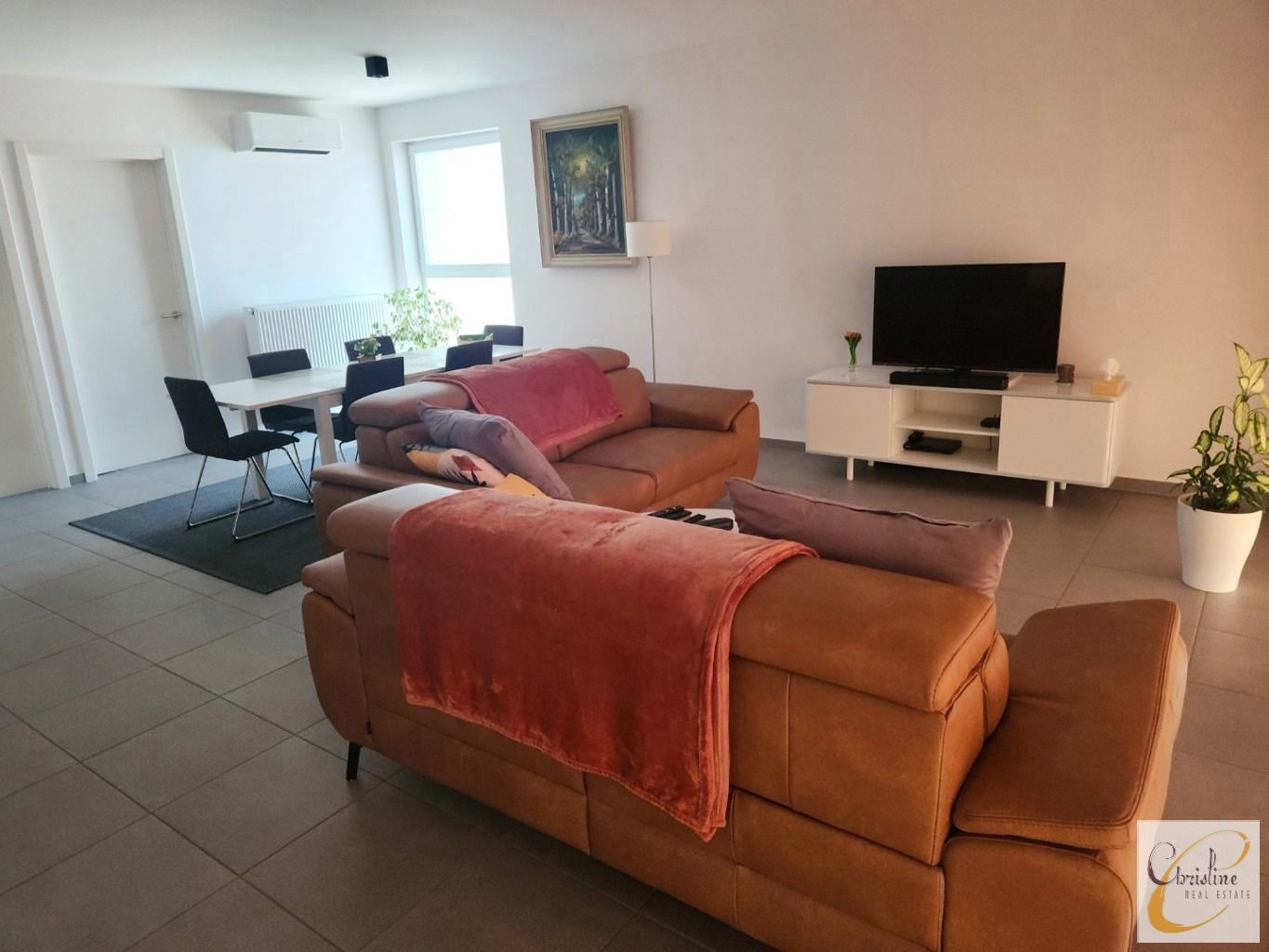 Instapklaar appartement met 3 slaapkamers foto 2