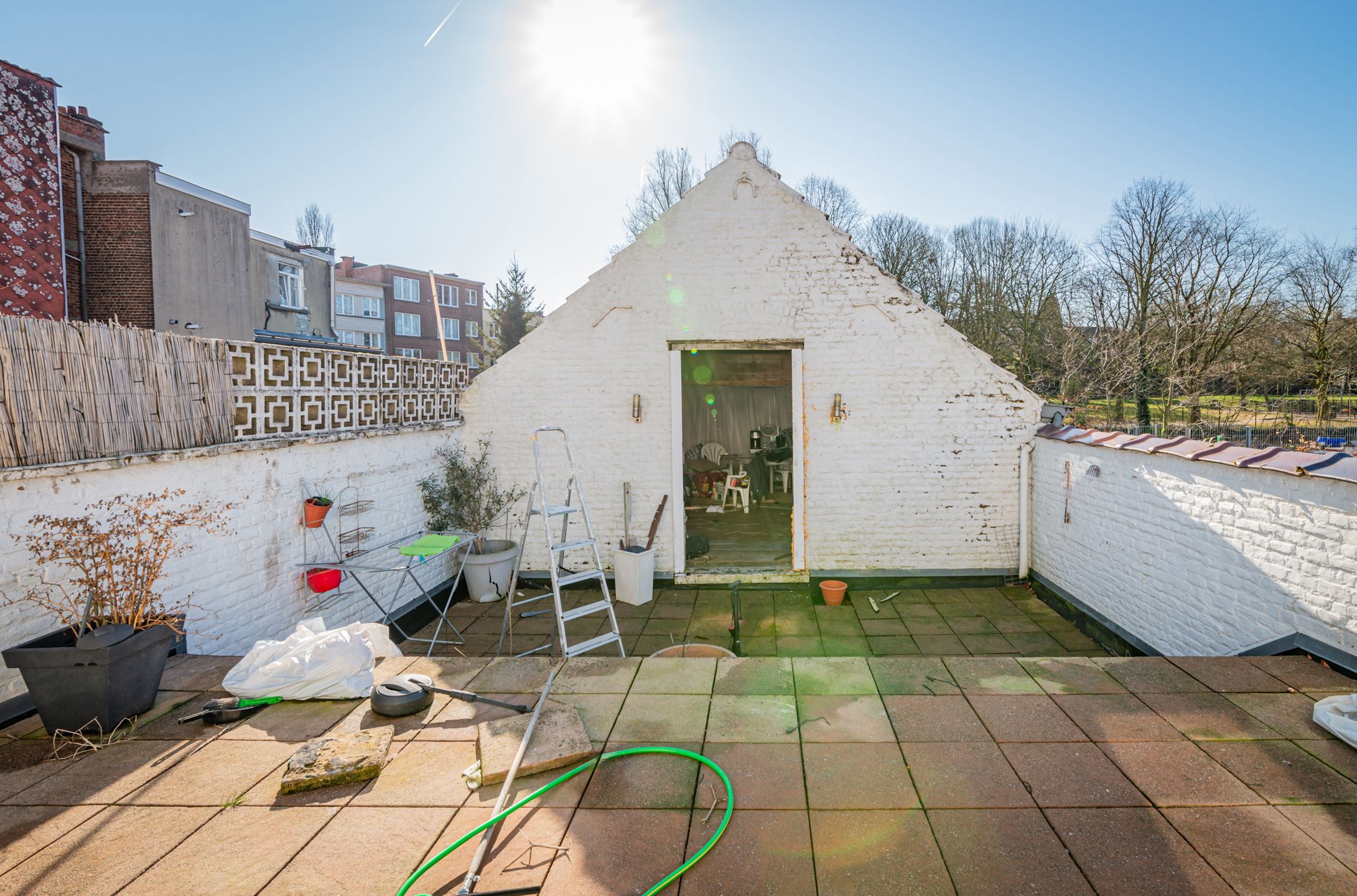 Opbrengsteigendom met 3 appartement + werkruimte foto 9