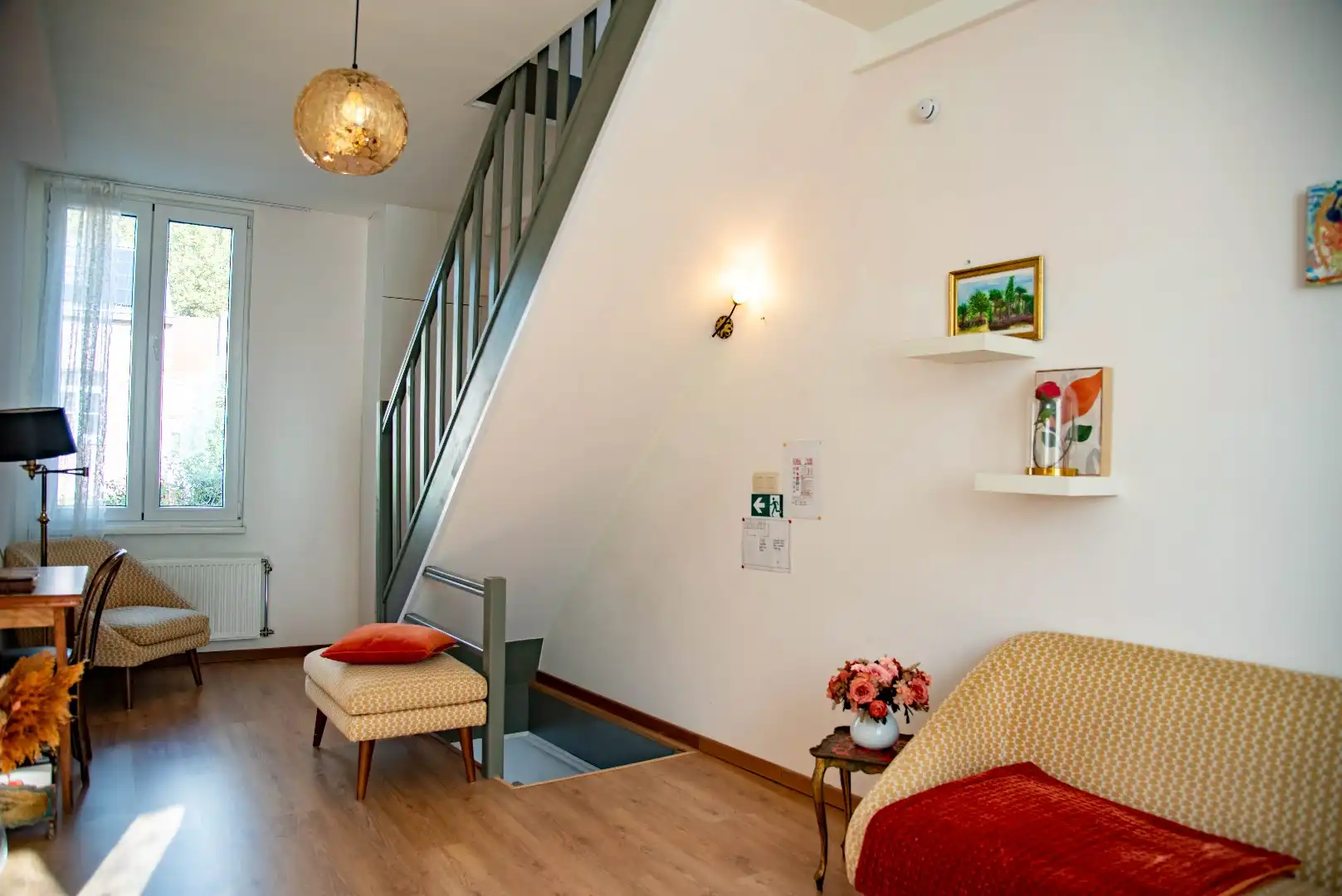 Charmante woning met 2 slaapkamers en stadstuin foto 13