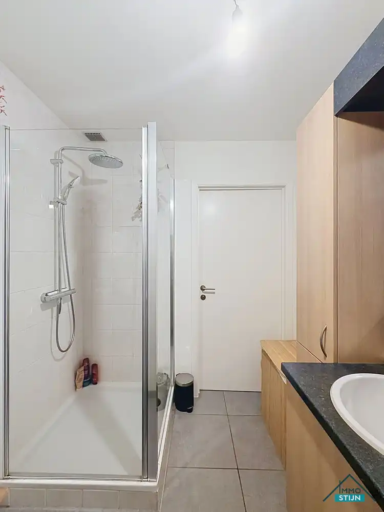 Lichtrijk appartement met 2 slaapkamers foto 10