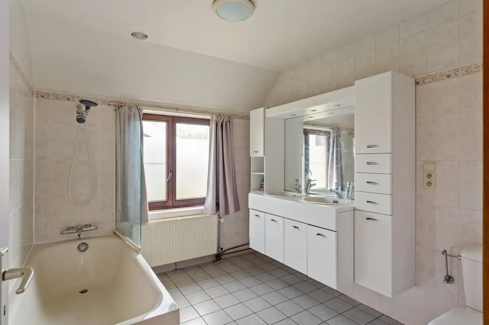 Charmant en rustig wonen nabij centrum Brasschaat foto 13