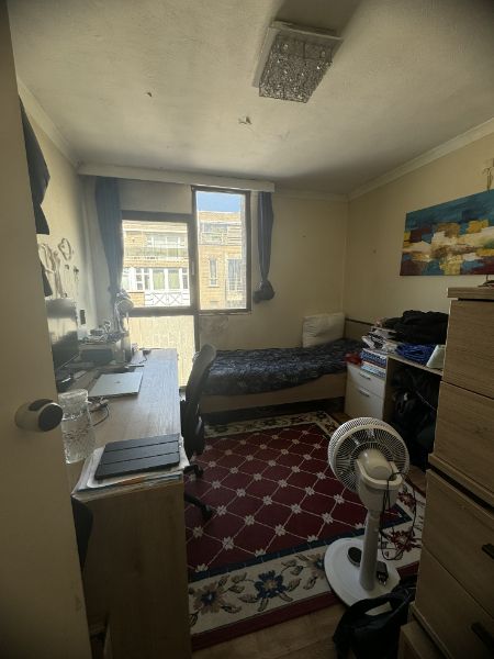 Appartement met 3 slaapkamers en autostaanplaats in hartje Genk foto 14