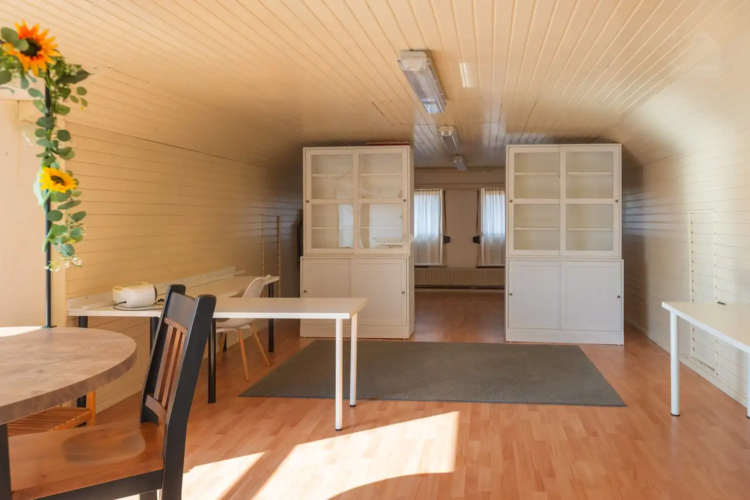 Ruime en uitstekend onderhouden gezinswoning met prachtige tuin en inpandige garage op een perceel van 1.490 m² foto 25