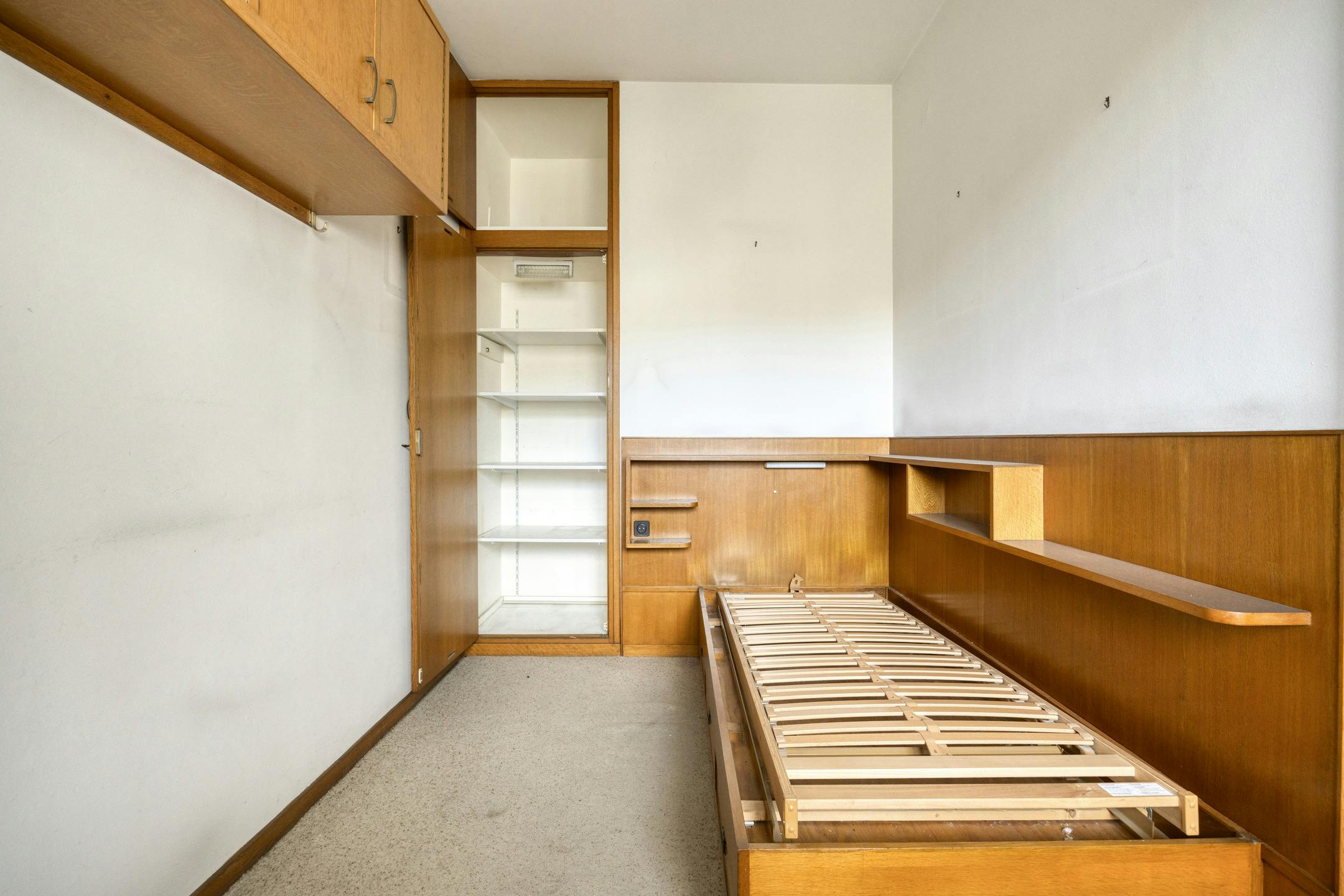 Te renoveren opbrengsteigendom met 3 appartementen en handelspand in Antwerpen foto 53