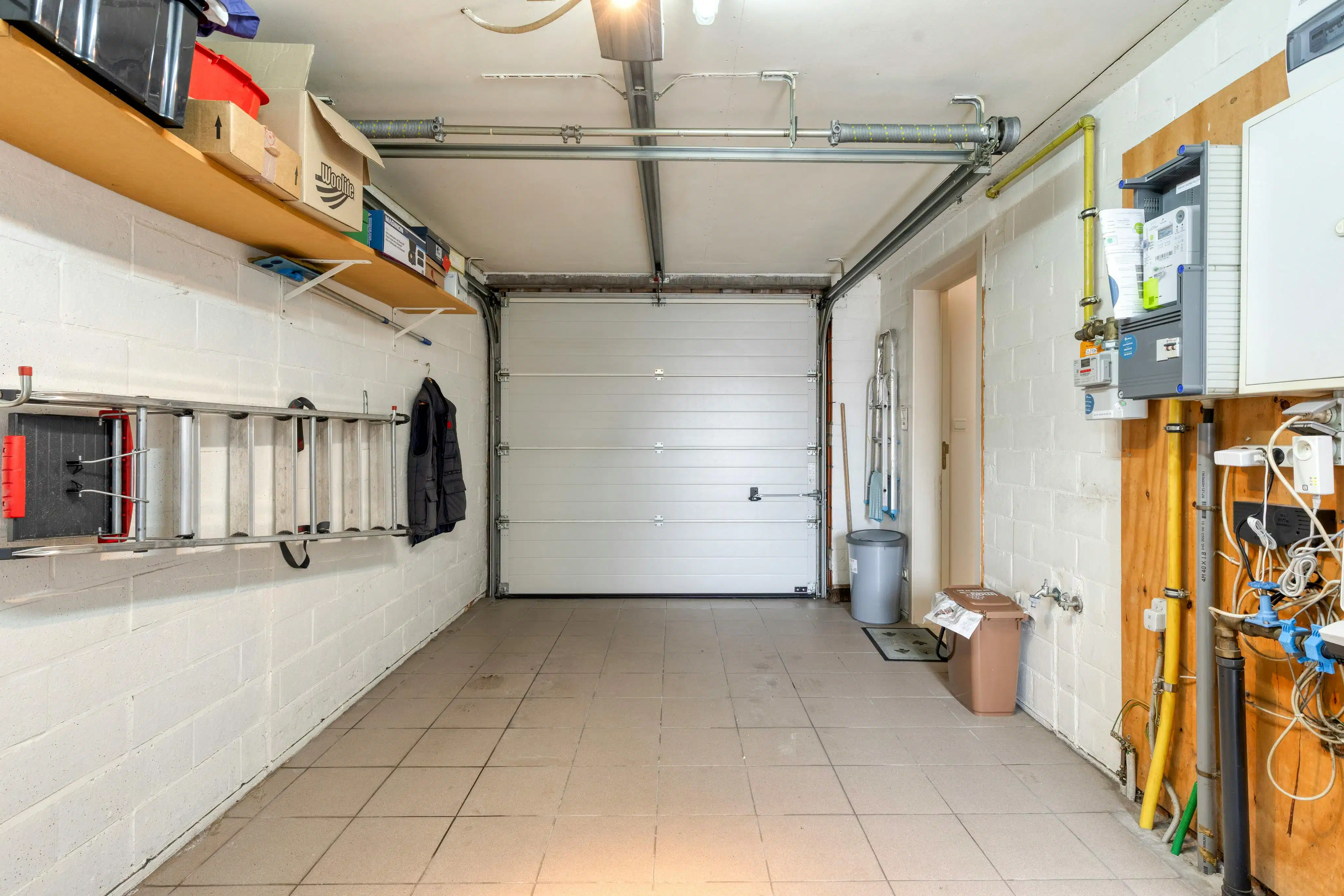 Instapklaar halfopen huis met 4 kamers te koop in Waregem foto 20