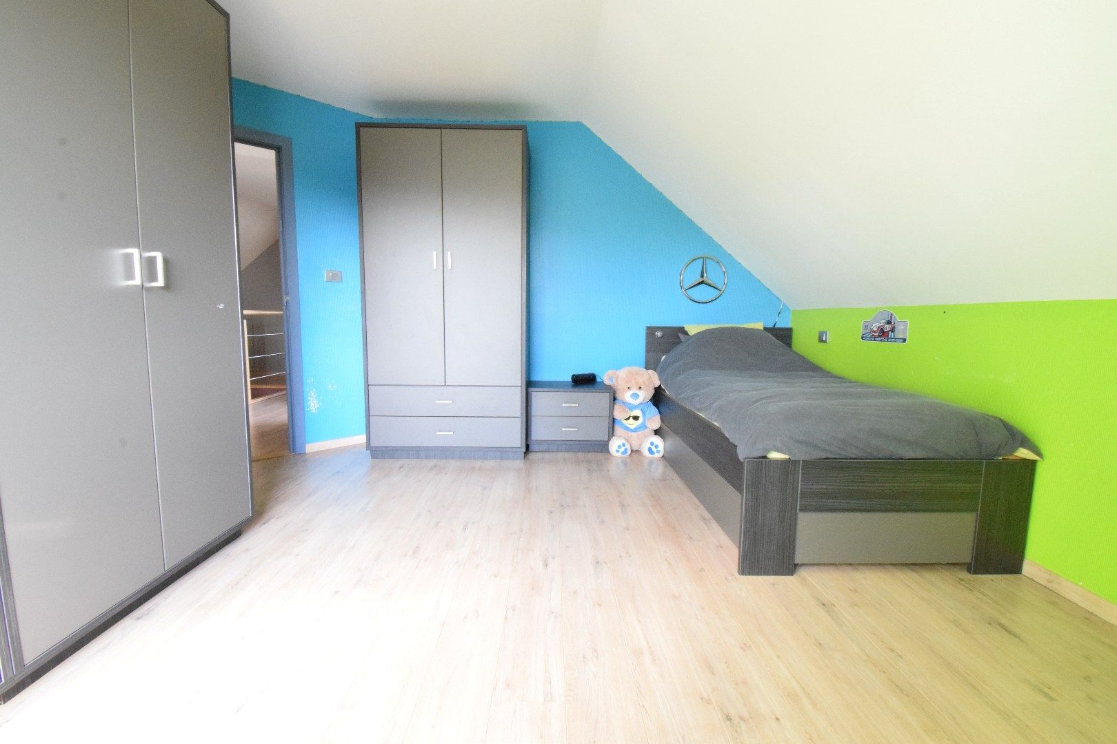 Recente villa met 4 slaapkamers, garage en zonnige tuin in Merkem  foto 11