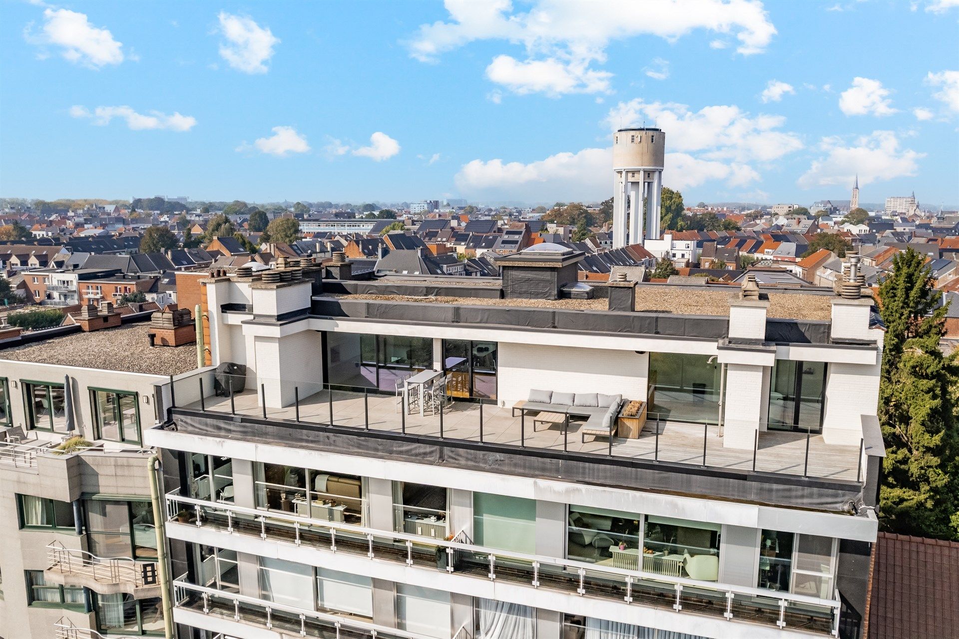 Luxueus penthouse met adembenemend zicht in het hart van Aalst  foto 30