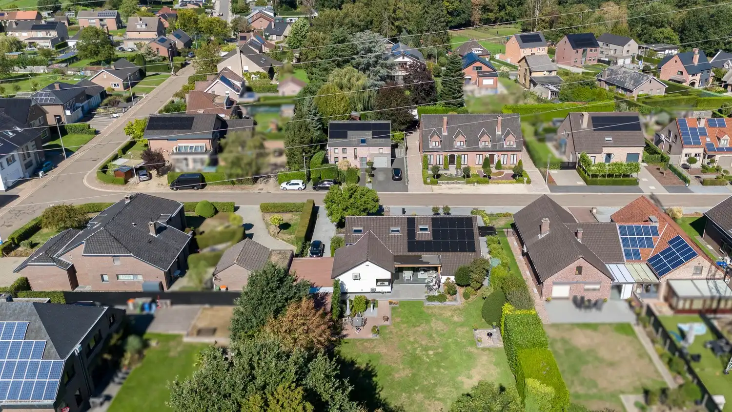 Uitzonderlijke, instapklare woning in Gellik waar stijlvol gelijkvloers wonen en hedendaags comfort samenkomen tot een uniek geheel! foto 43