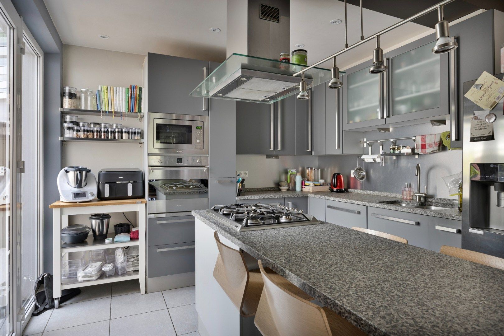 Ruime halfopen bebouwing met grote tuin op fietsafstand van het centrum van Tongeren foto 10