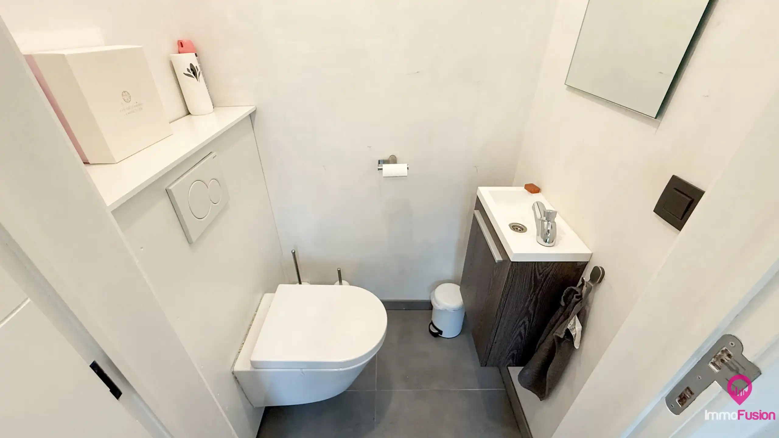 Moderne halfopen nieuwbouwwoning met 4 slaapkamers! foto 14