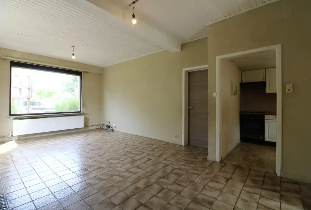 Zeer mooie halfopen woning met garage op gunstige ligging foto 19