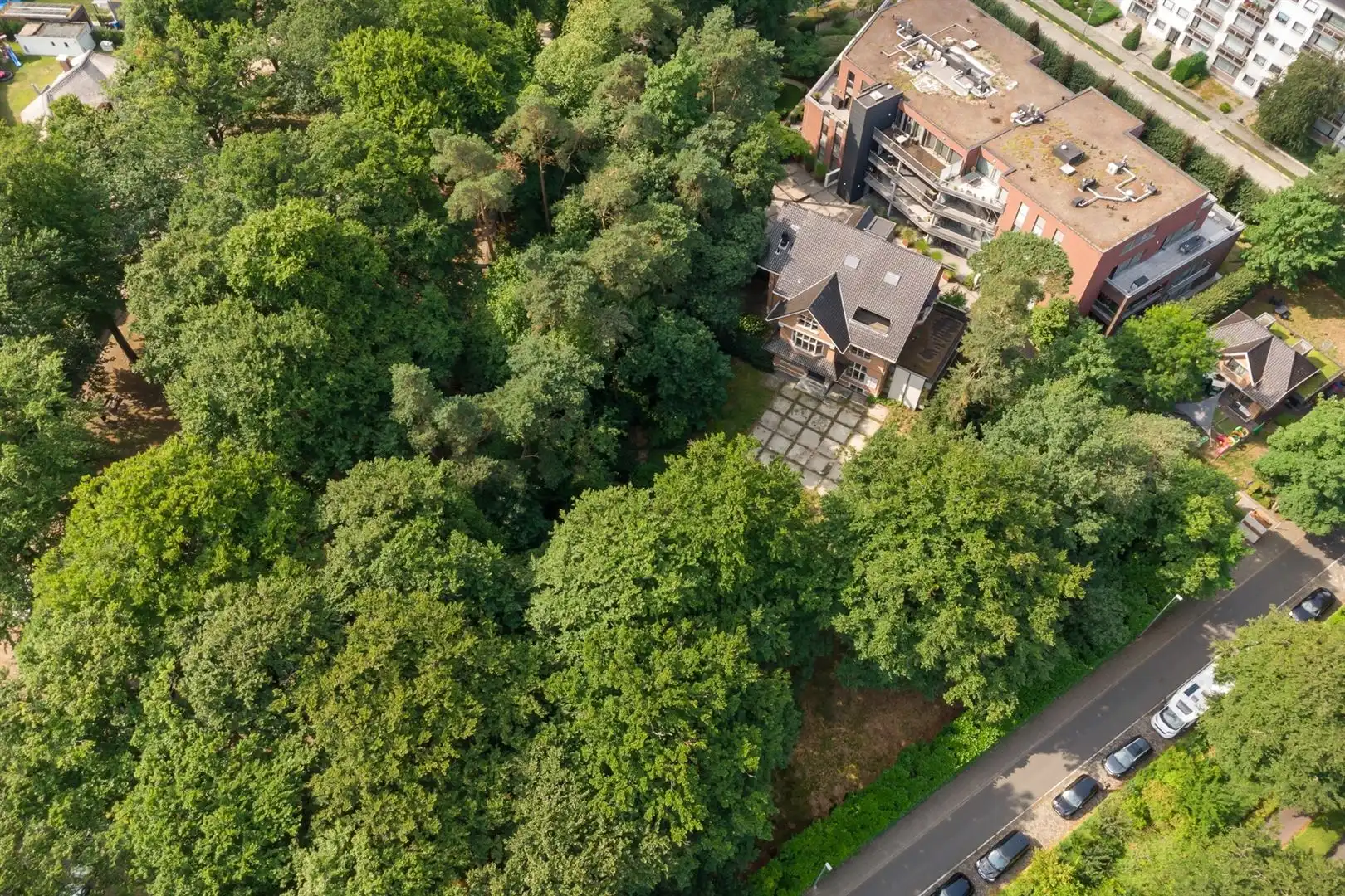 Villa Ullens. Het prachtig gerenoveerde kasteel in hartje Schoten foto 36