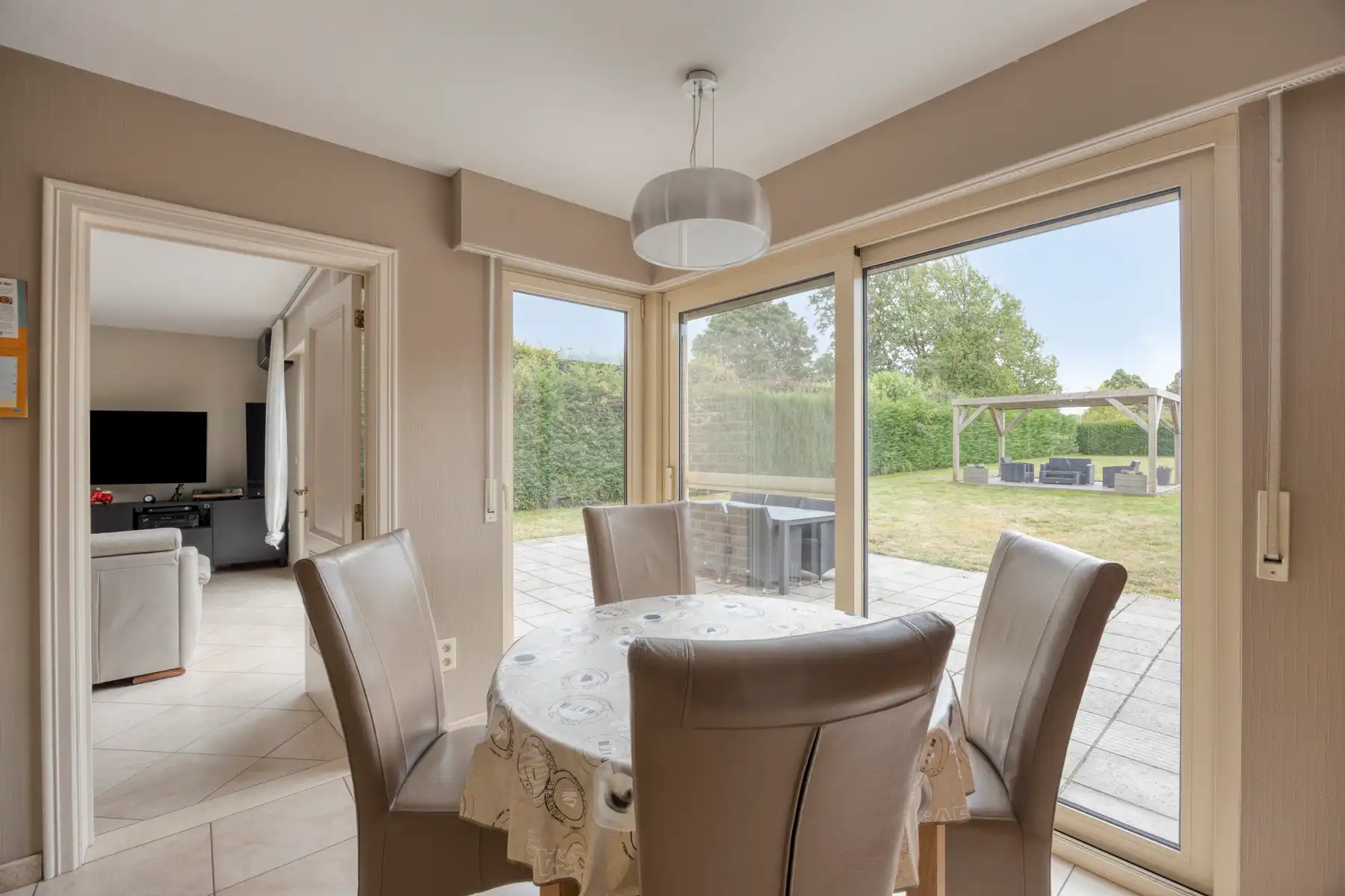 Huis te koop foto 12