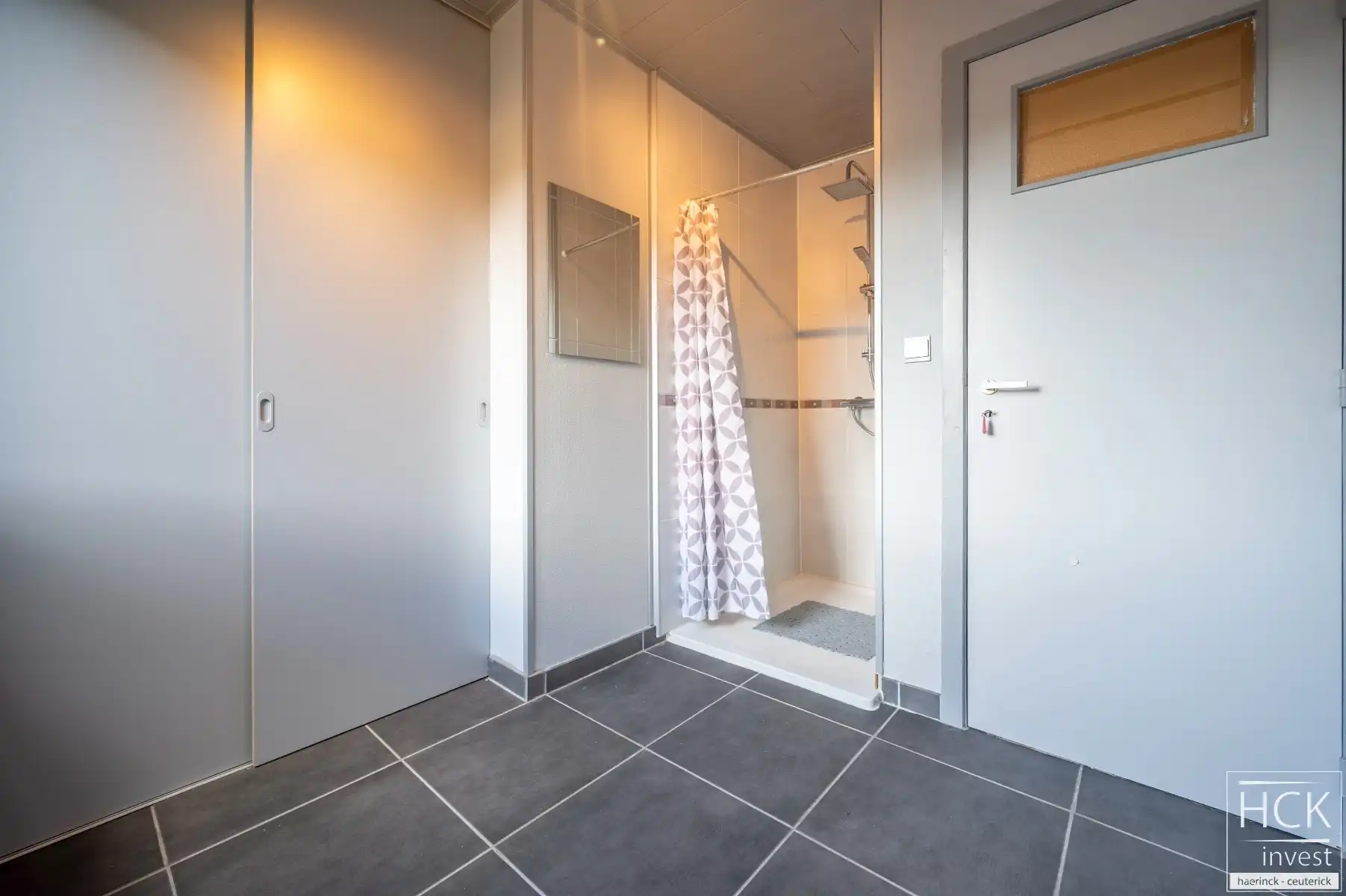 KRUISHOUTEM - Ruime halfopen woning met 4 SLPK, op een aantrekkelijk perceel van 402 m²! foto 23