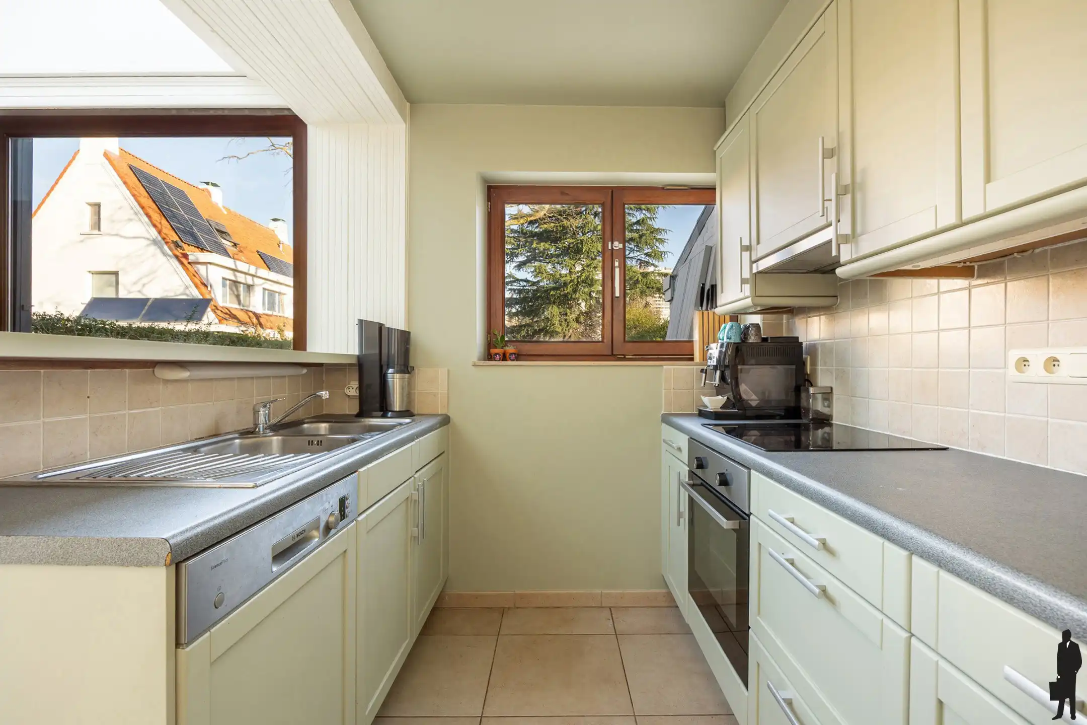 &nbsp;Charmante gezinswoning met tuin & garage in rustige omgeving foto 10