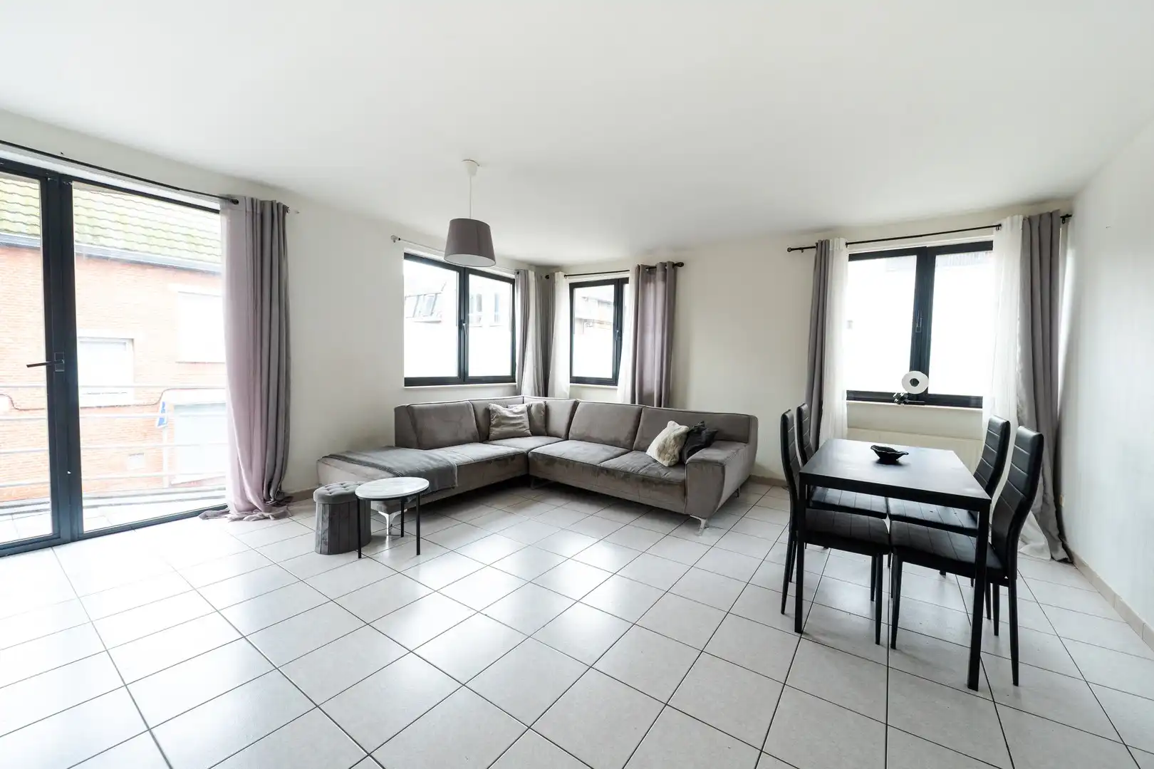 1-kamerappartement met terras in hartje van Bornem. foto 7