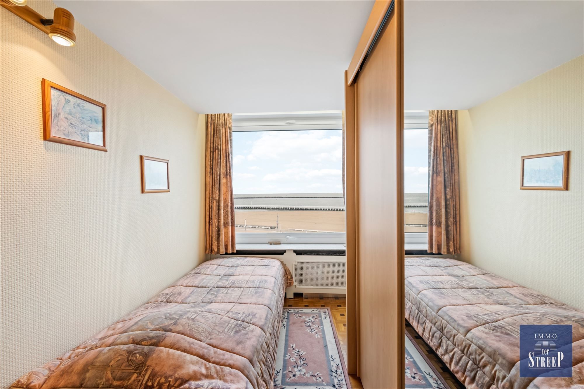 Ruim appartement met 2 slaapkamers en frontaal zeezicht  foto 12