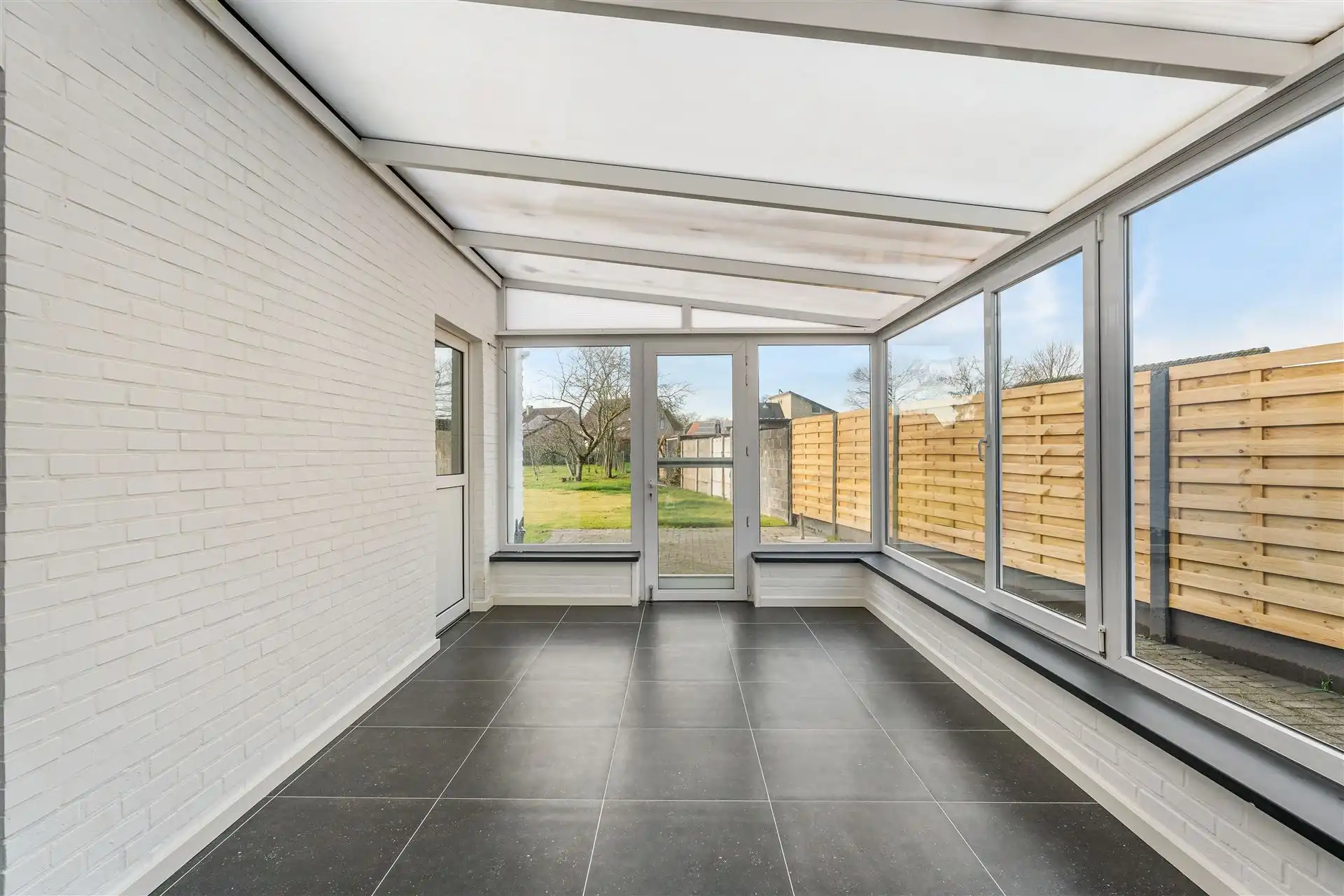 Gerenoveerde woning op 11a73ca nabij Domein Pietersheim en Lanaken centrum foto 15