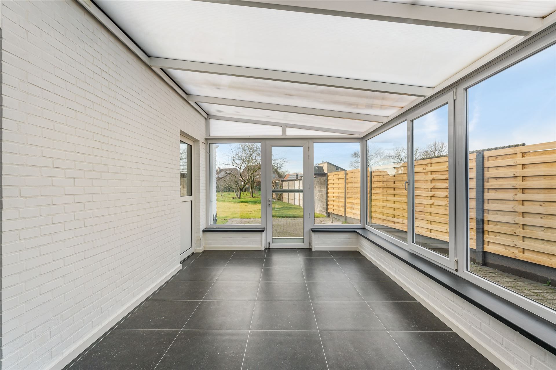 Gerenoveerde woning op 11a73ca nabij Domein Pietersheim en Lanaken centrum foto 15