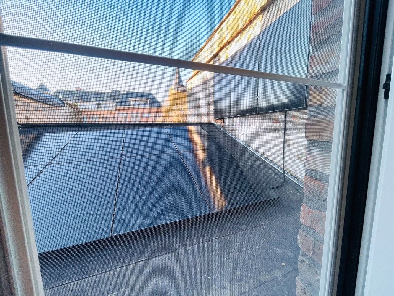 EXCLUSIEF WONEN in Brugge centrum, met zicht op de REIEN, ENERGIEZUINIG  TOTAAL GERENOVEERD BURGERSHUIS met 6 slaapkamers en, 3 nieuwe badkamers , stadspatio. foto 29