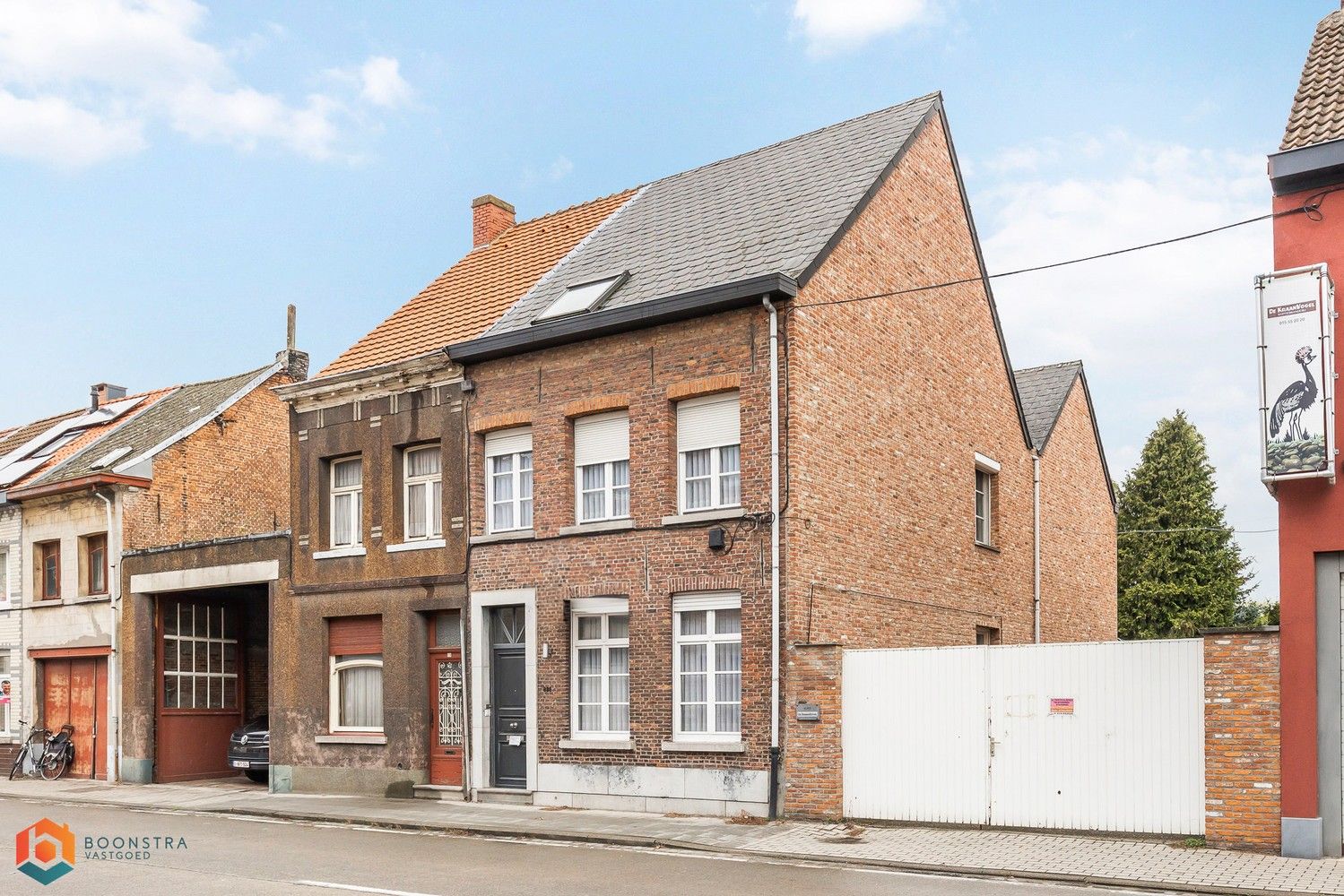 Hoofdfoto van de publicatie: Karaktervolle stadswoning met 3 (mogelijks 4) slpkrs te Mechelen