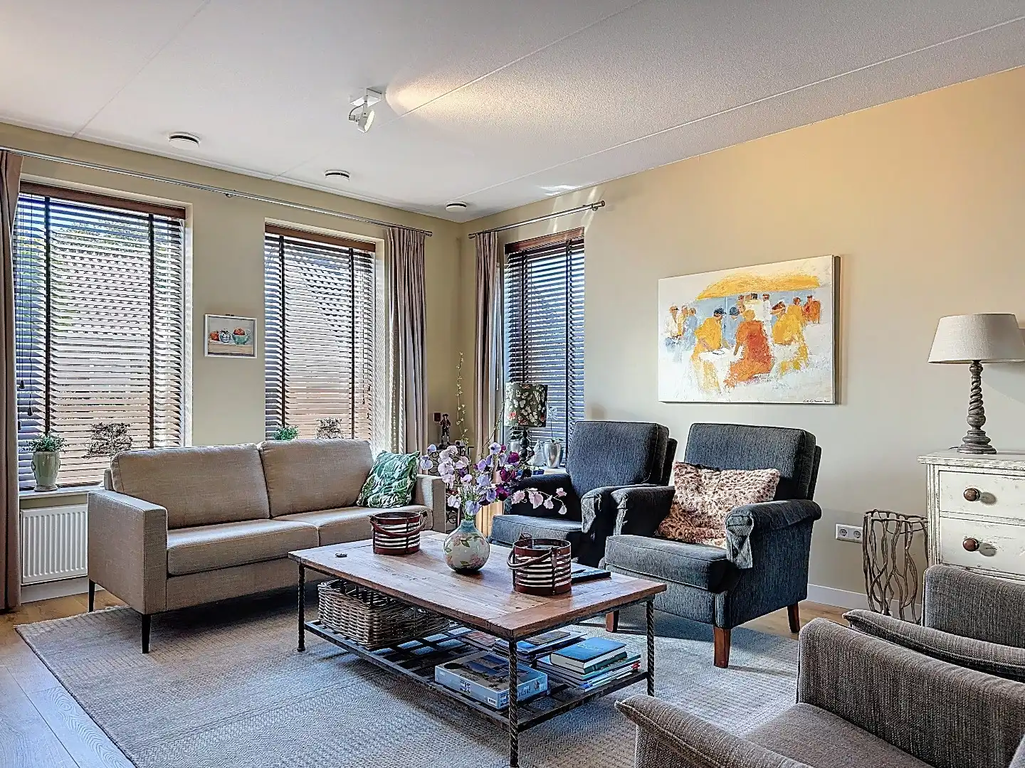 Charmante woning met verrassend veel ruimte en comfort. foto 5