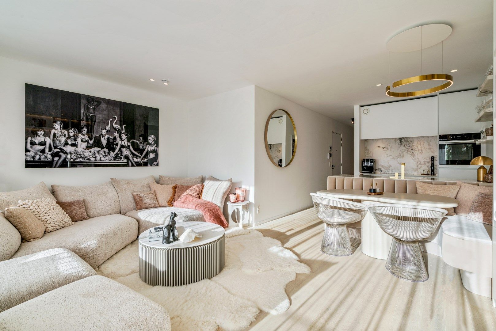 Zeer luxueus afgewerkt appartement met aangenaam zonneterras te midden de Kustlaan foto 2
