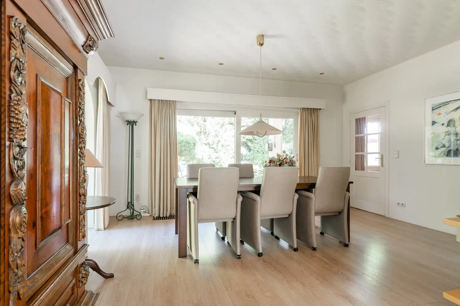 Mooie prachtige gelijkvloerse villa in de gegeerde villawijk Kollenberg te Achel! foto 11