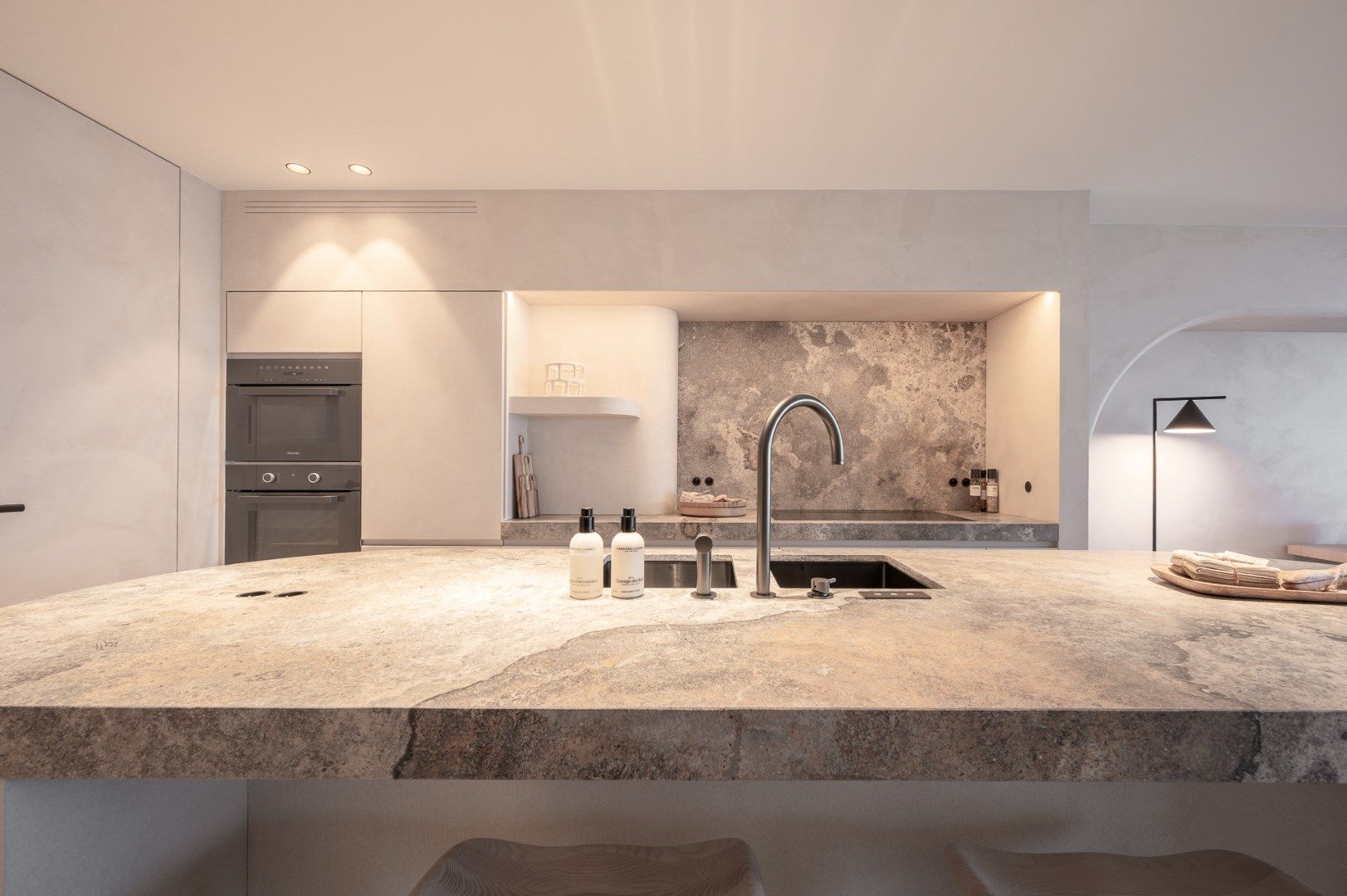 Uitzonderlijk dubbel appartement met prachtig frontaal zeezicht in het Zoute foto 12