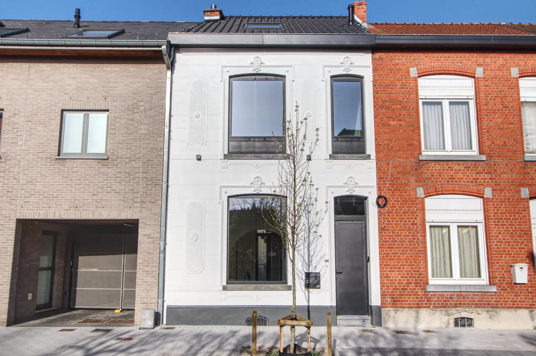 WONING - RENOV - 3 SLK - TERRAS - TUIN - PARKING - CENTRUM foto {{pictureIndex}}