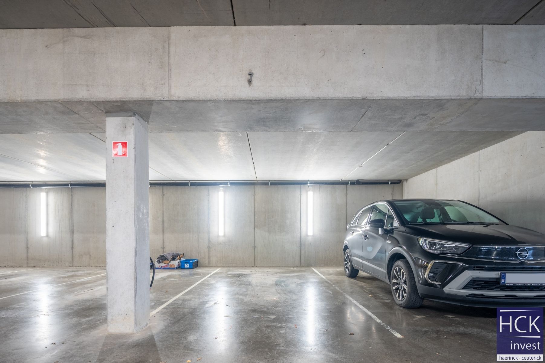 KRUISHOUTEM - Knap APP. met 2 SLPK. én autostaanplaats pal in centrum foto 11