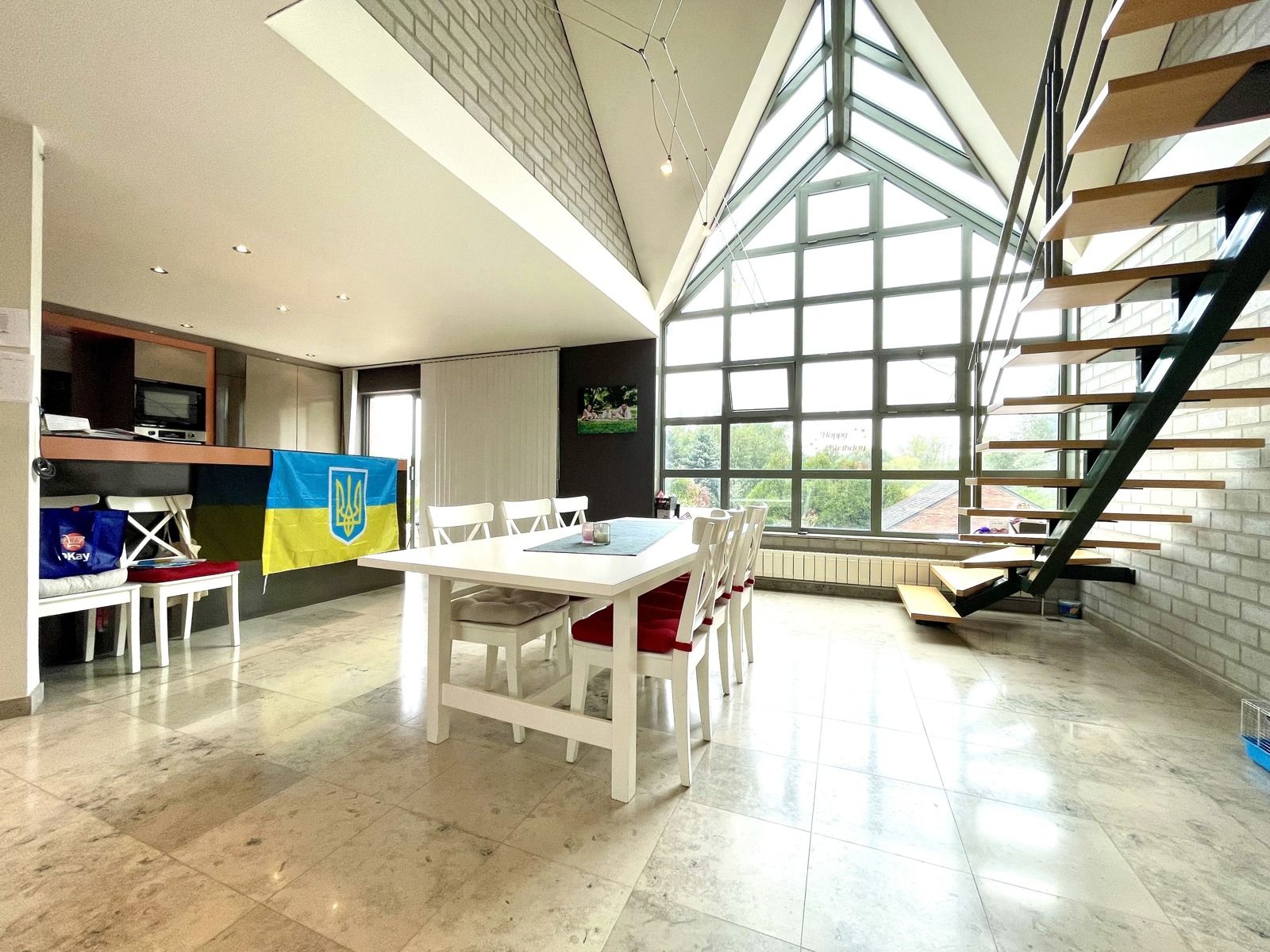 Ruim duplex appartement met handel voor agrarische functie. foto 13