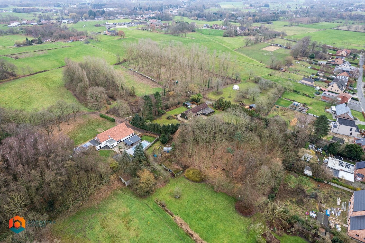 Achtergelegen landbouwgronden van 27918 m² foto 2