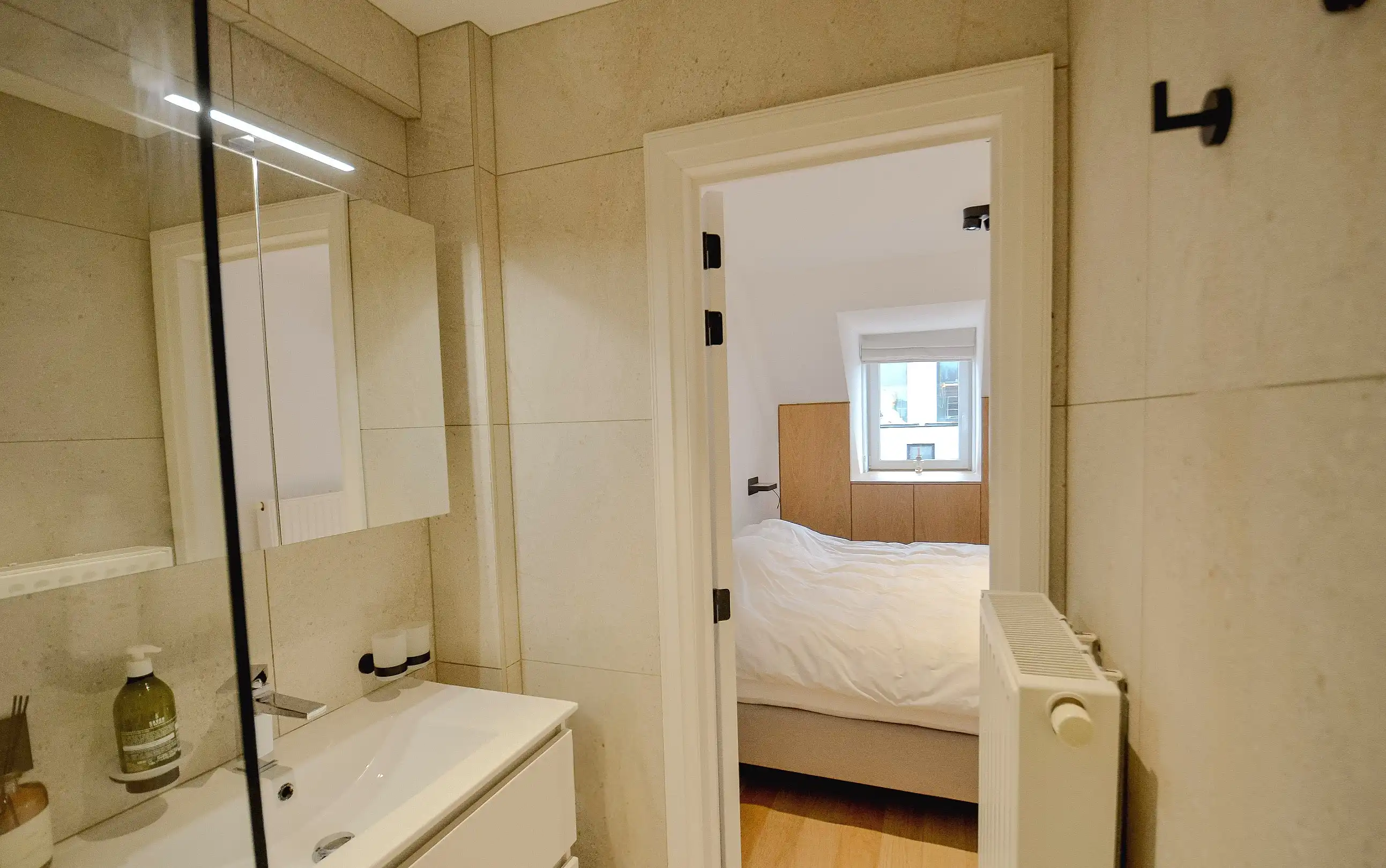 Uniek duplexappartement/penthouse met een weids uitzicht. foto 12